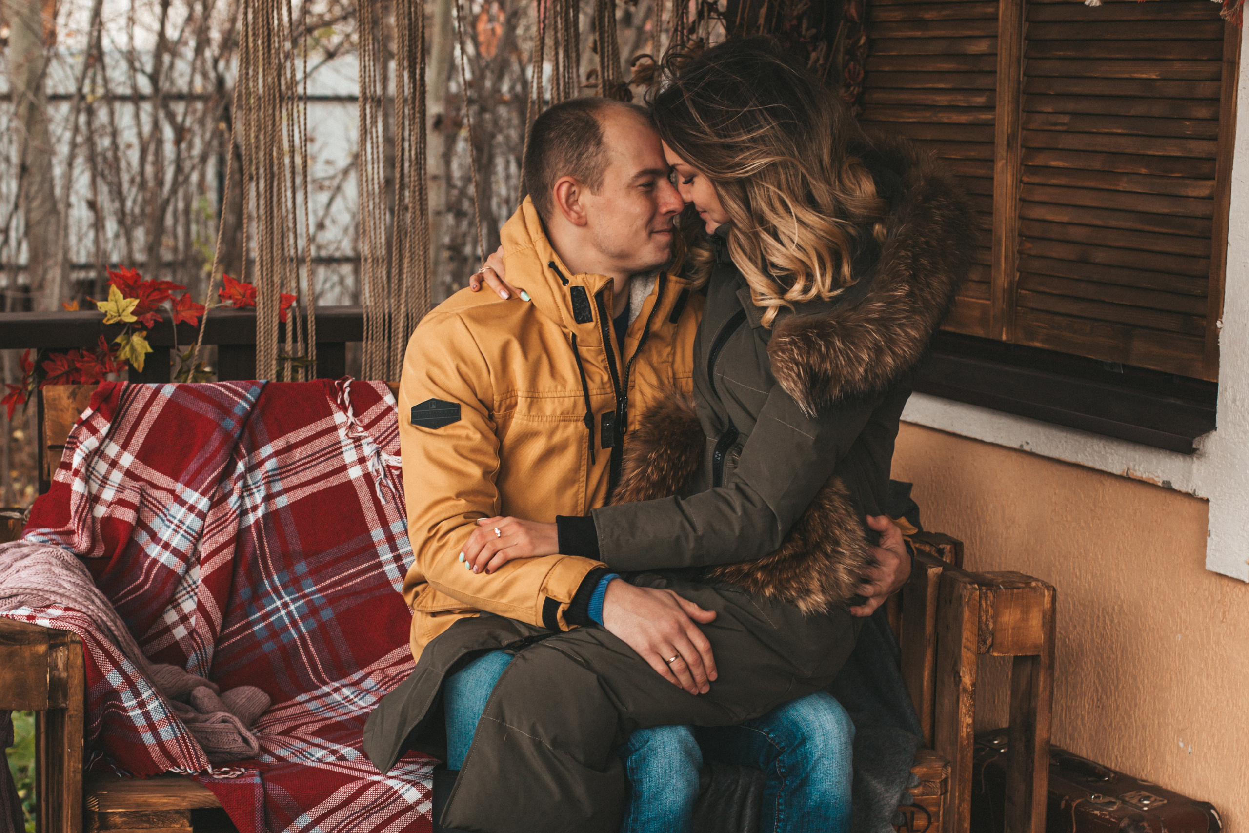 Love story. Свадебный фотограф Москва. Семейный фотограф. Предметная съемка, съемка одежды