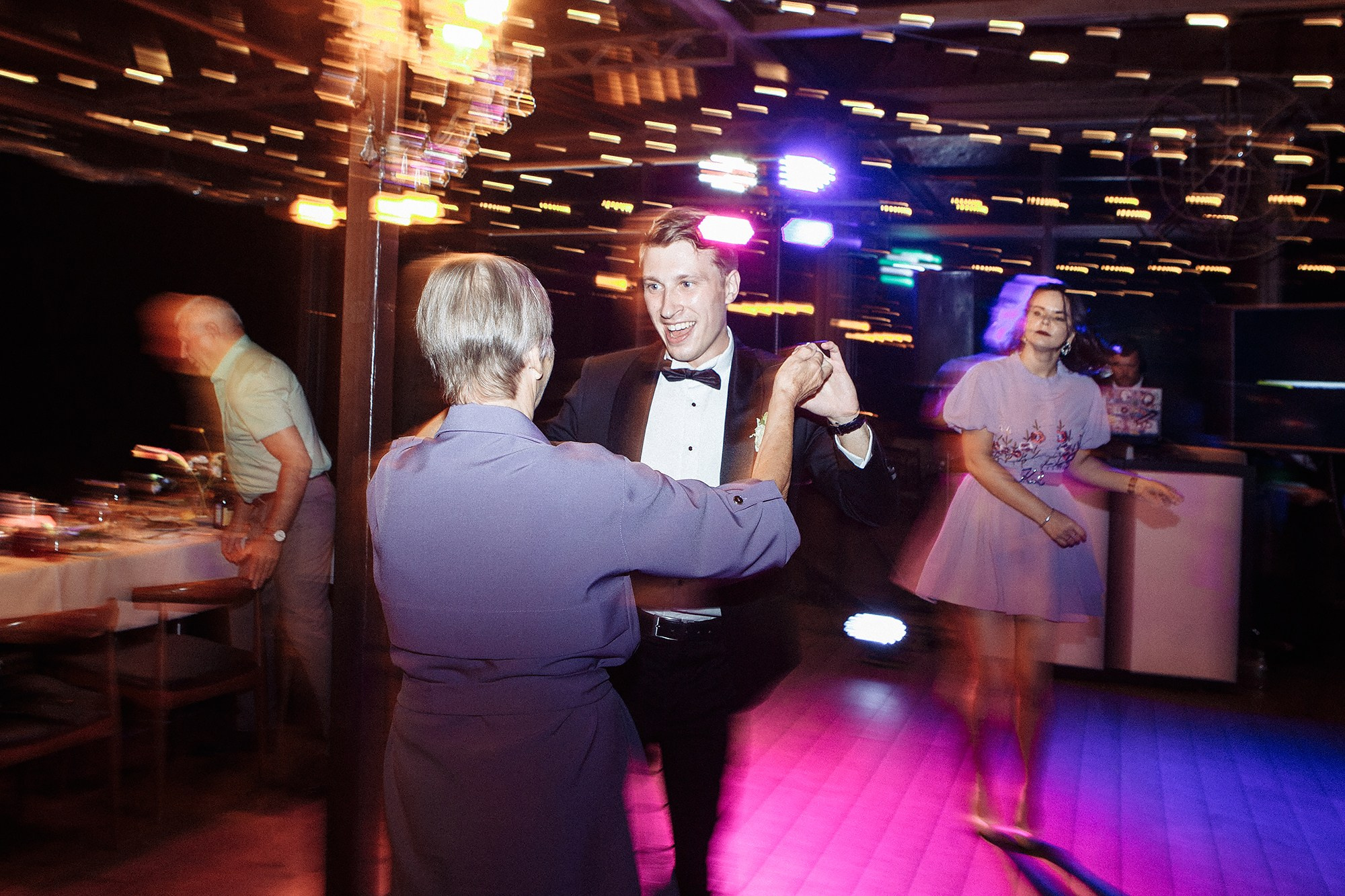 Наташа и Никита 16.09.23. Свадебный фотограф Владивосток Алина Гевондова