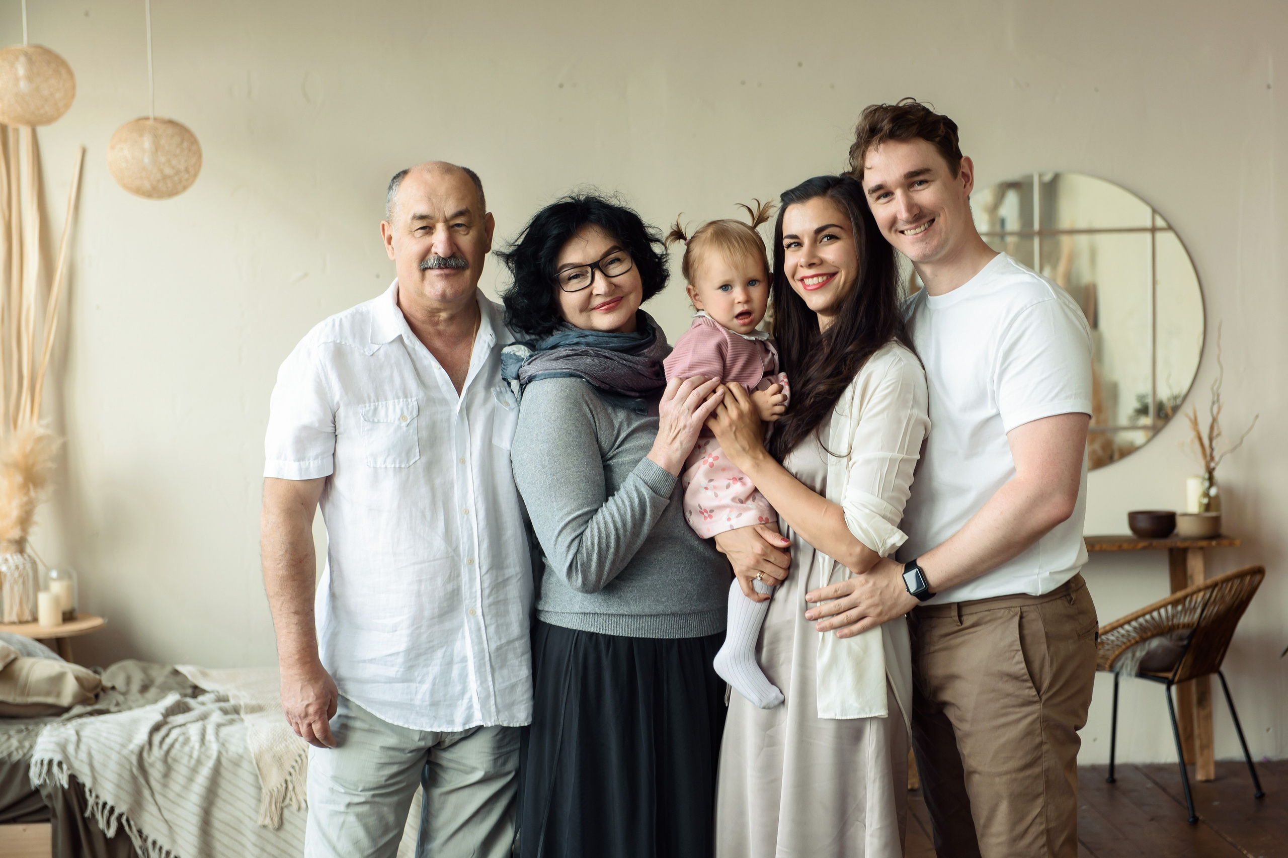 Семейная фотосессия - семейная и детская фотосъемка в студии Калинингр. Свадебный фотограф Калининград - Александр Зубанов