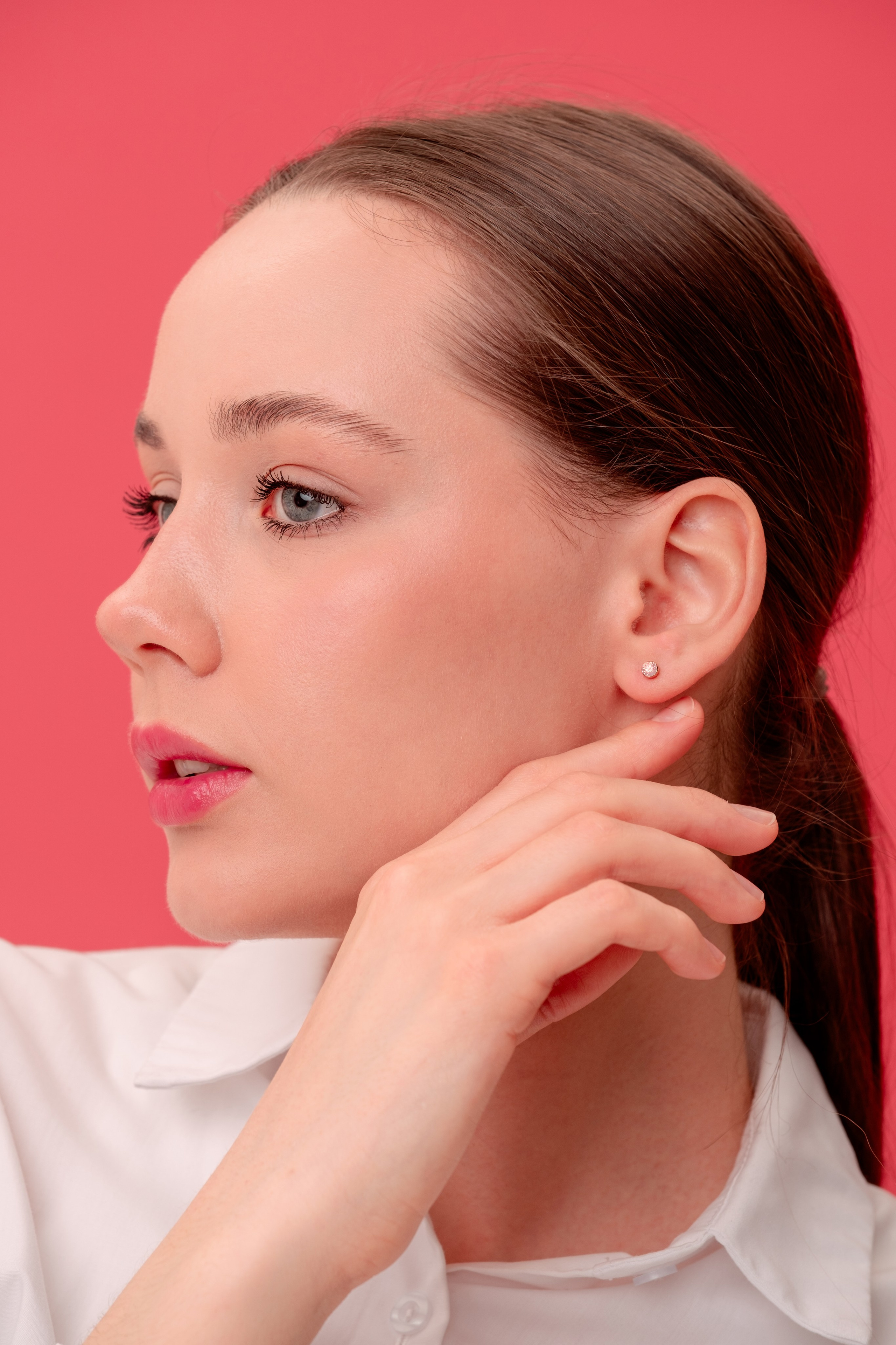 Съемка украшений на озон, вальдберис и ламода в Санкт-Петербурге. Фотосессия для маркетплейсов