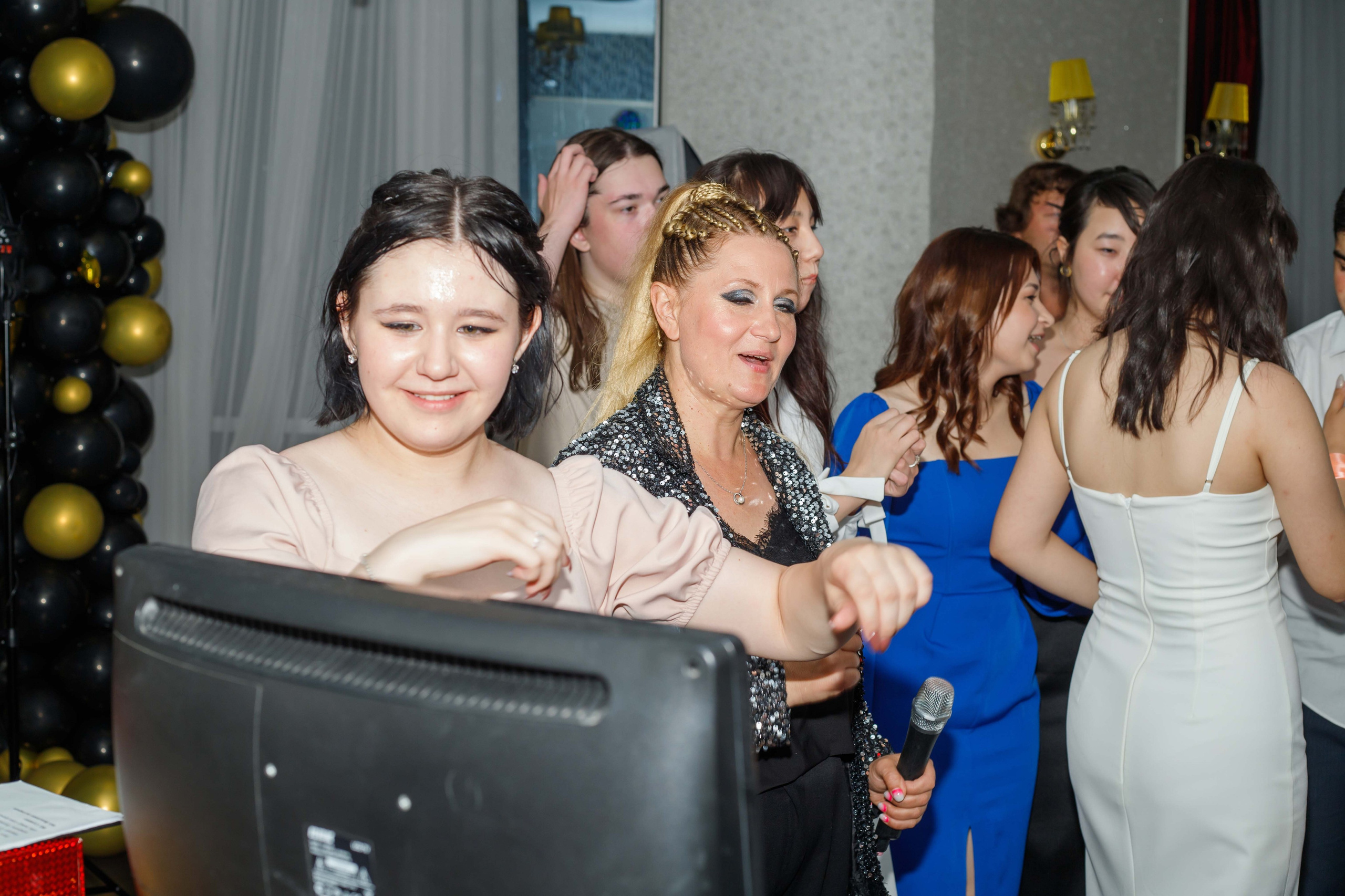 Выпускной 11 класса. Репортажный Фотограф