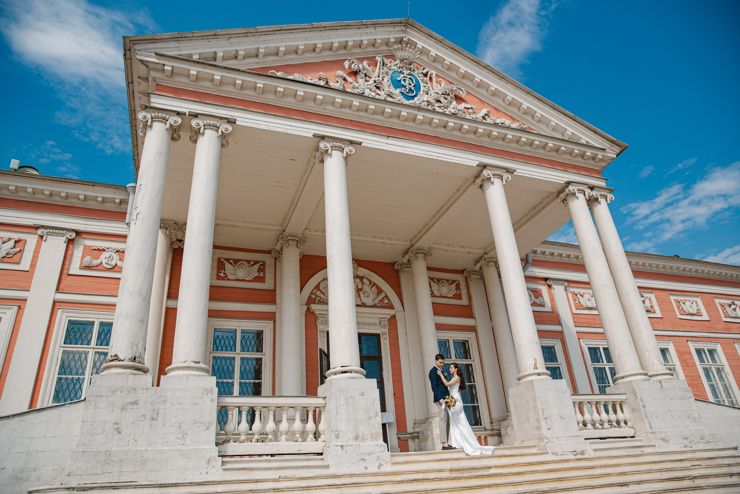 Свадебная фотосессия в усадьбе Кусково. Фотограф и видеограф Анна Домашенко