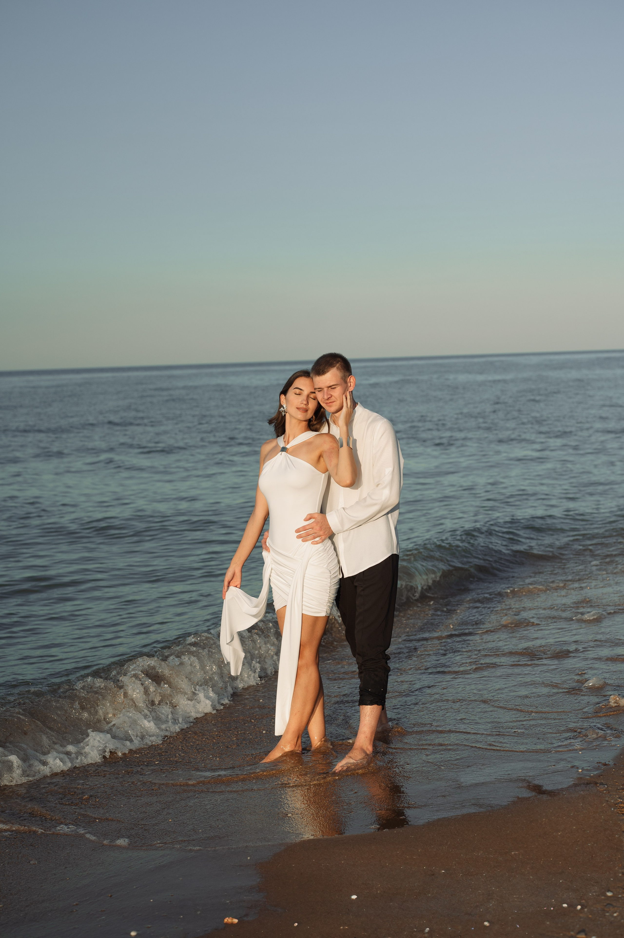 Предсвадебная съёмка на море🌊. Свадебный и семейный фотограф в Краснодаре Алина Мельник