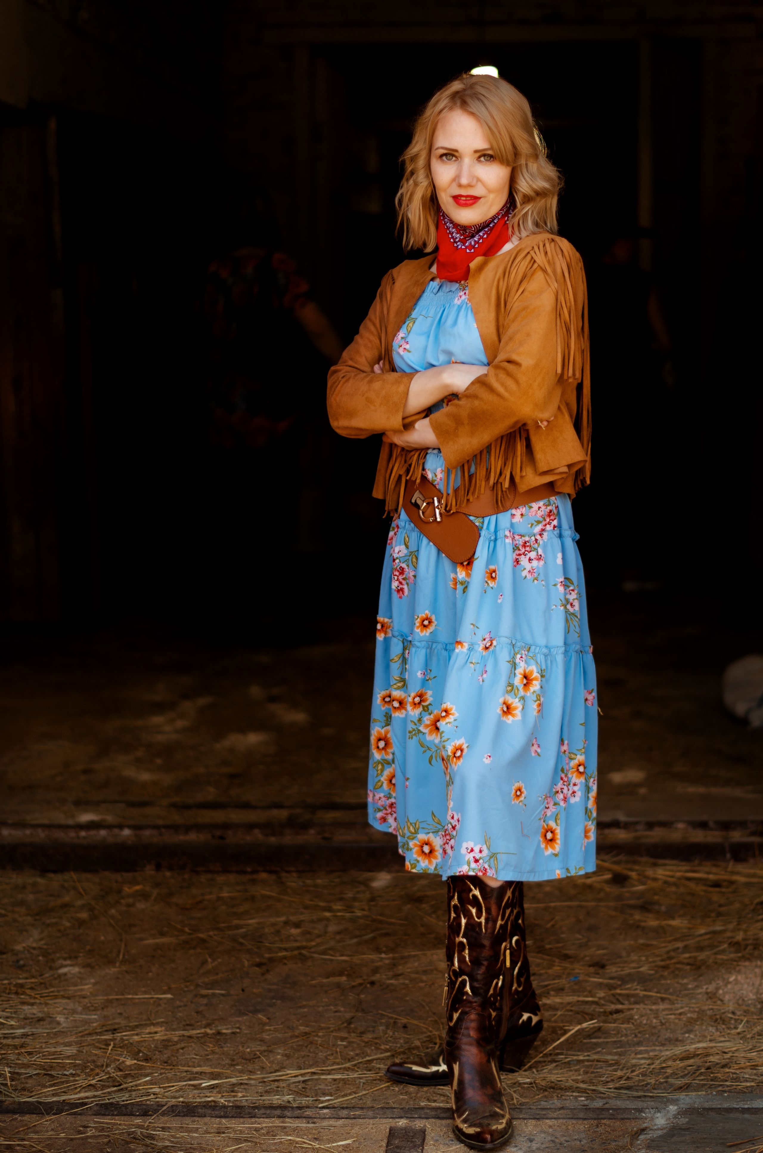 Western. Фотограф Марина Доглядная Челябинск фотосессии с лошадьми, мотоциклами