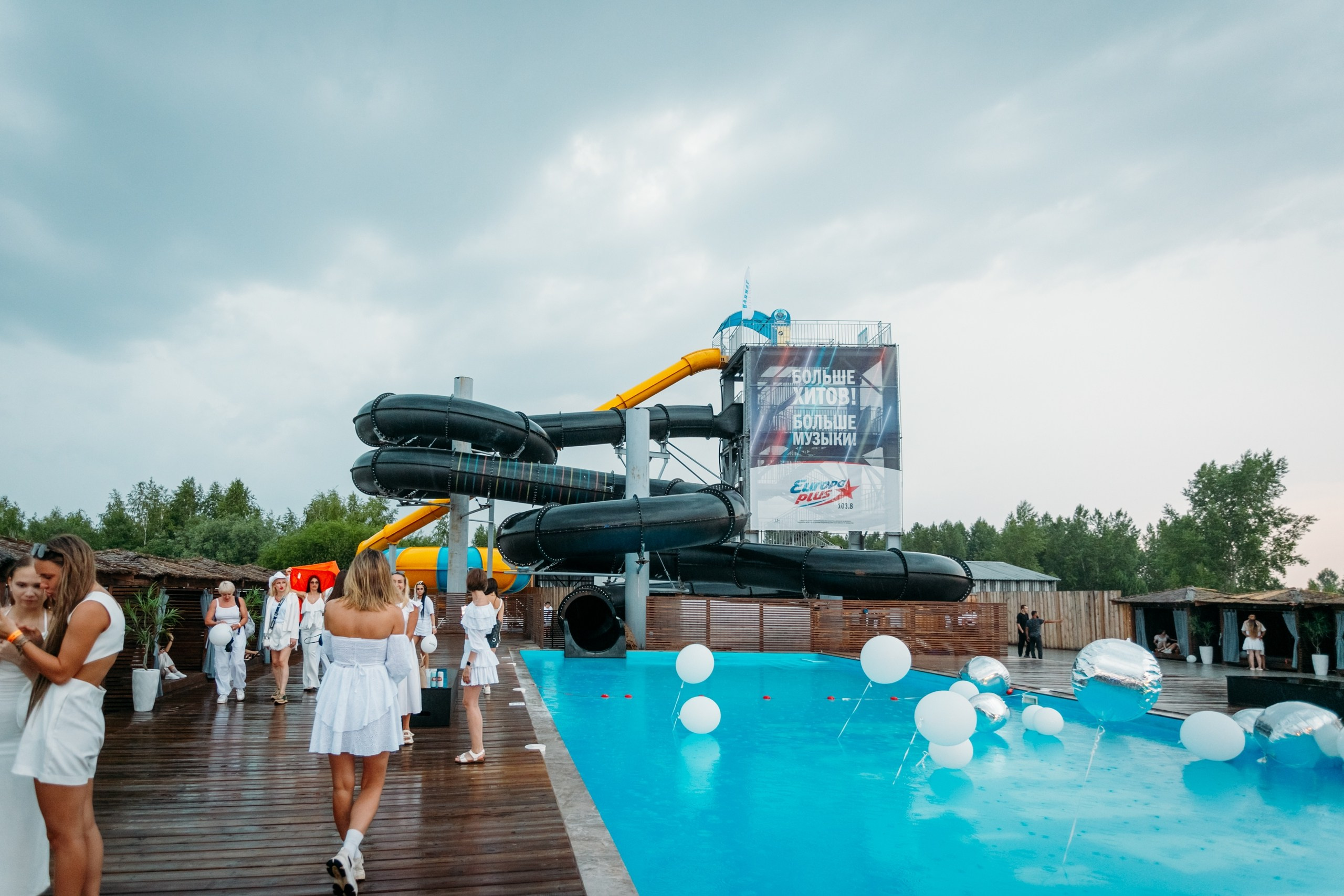 White Party @ Бархат парк. Репортажный фотограф Максим Полянский. Москва, Санкт-Петербург, Красноярск