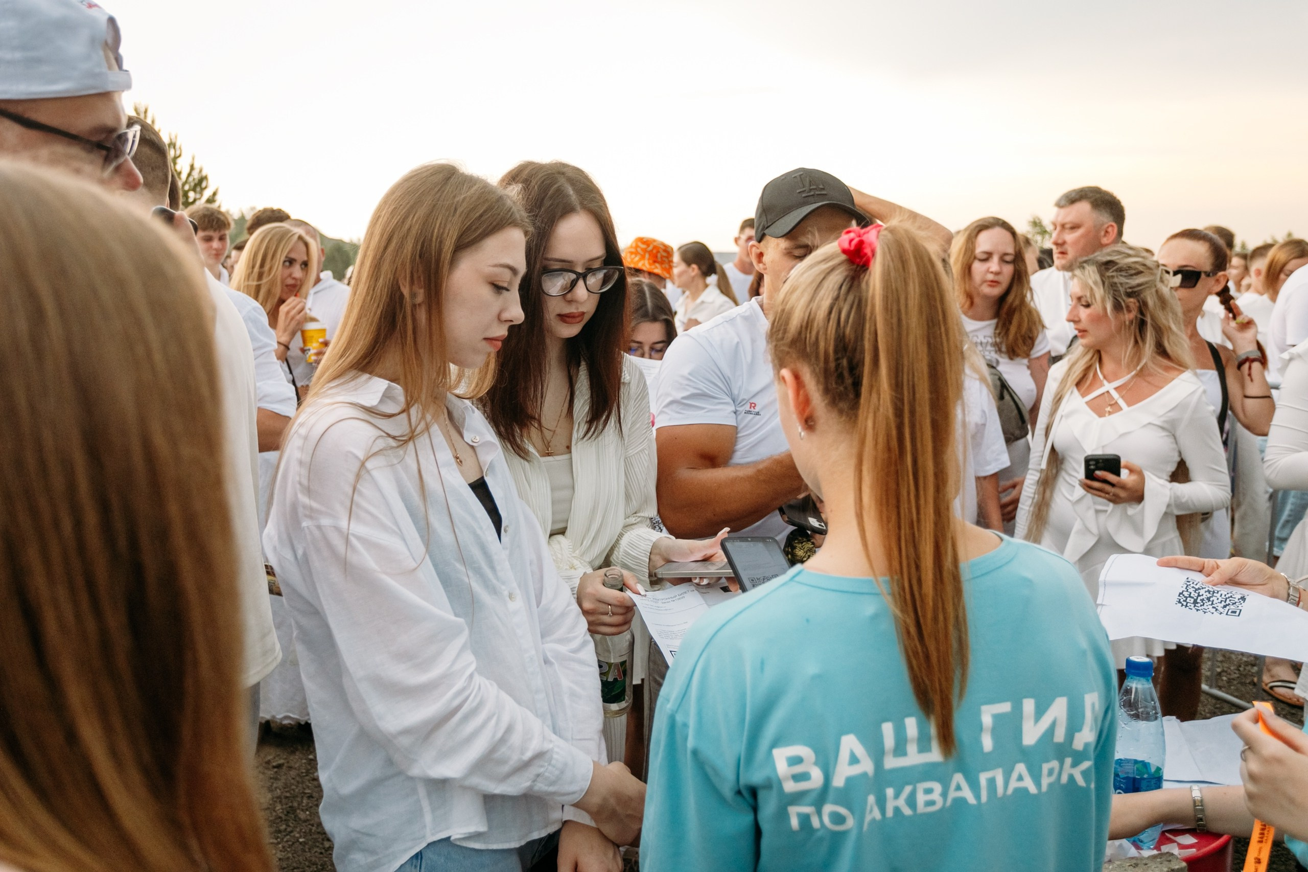 White Party @ Бархат парк. Репортажный фотограф Максим Полянский. Москва, Санкт-Петербург, Красноярск