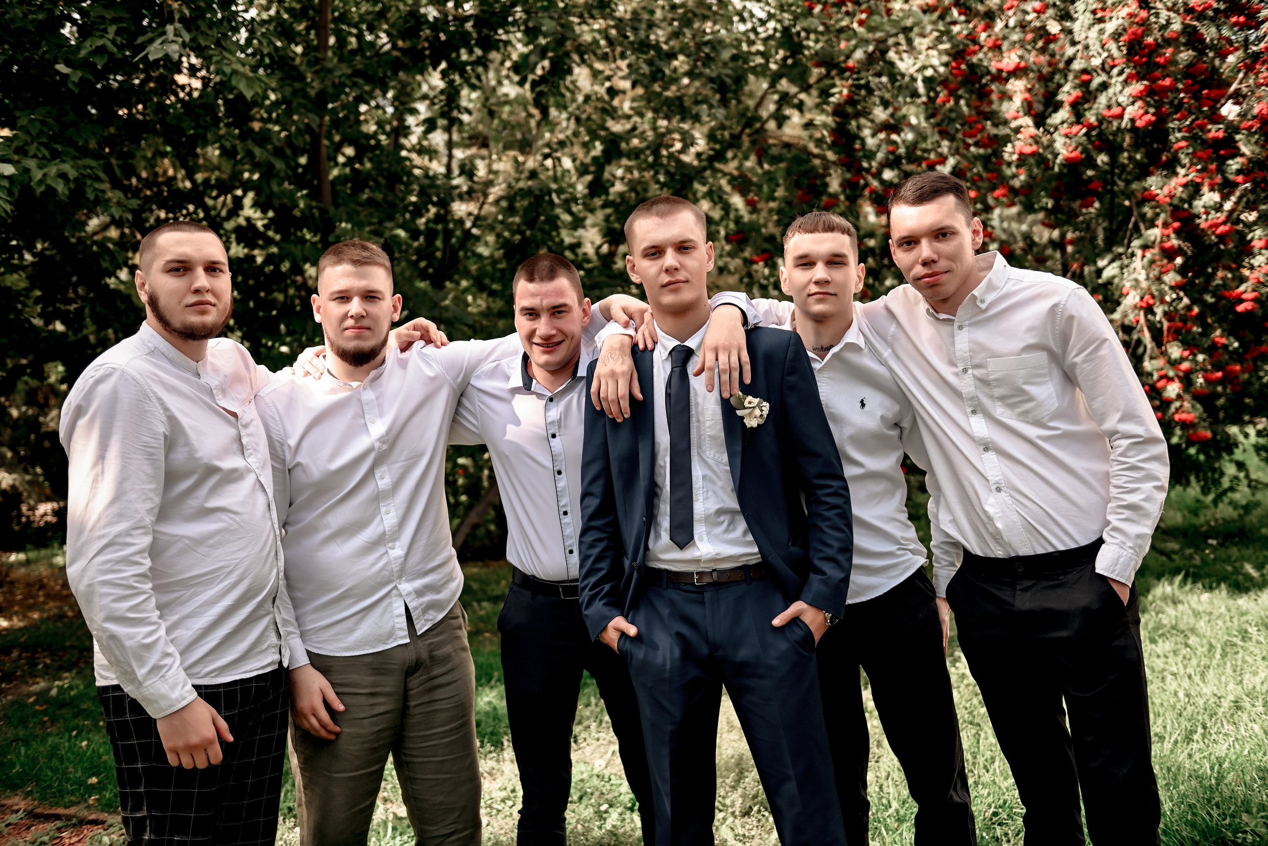 Небольшая часть фото со свадебной съемки Алексея и Даши. Свадебный, семейный, детский, контент фотограф в Омске Максим Ильин