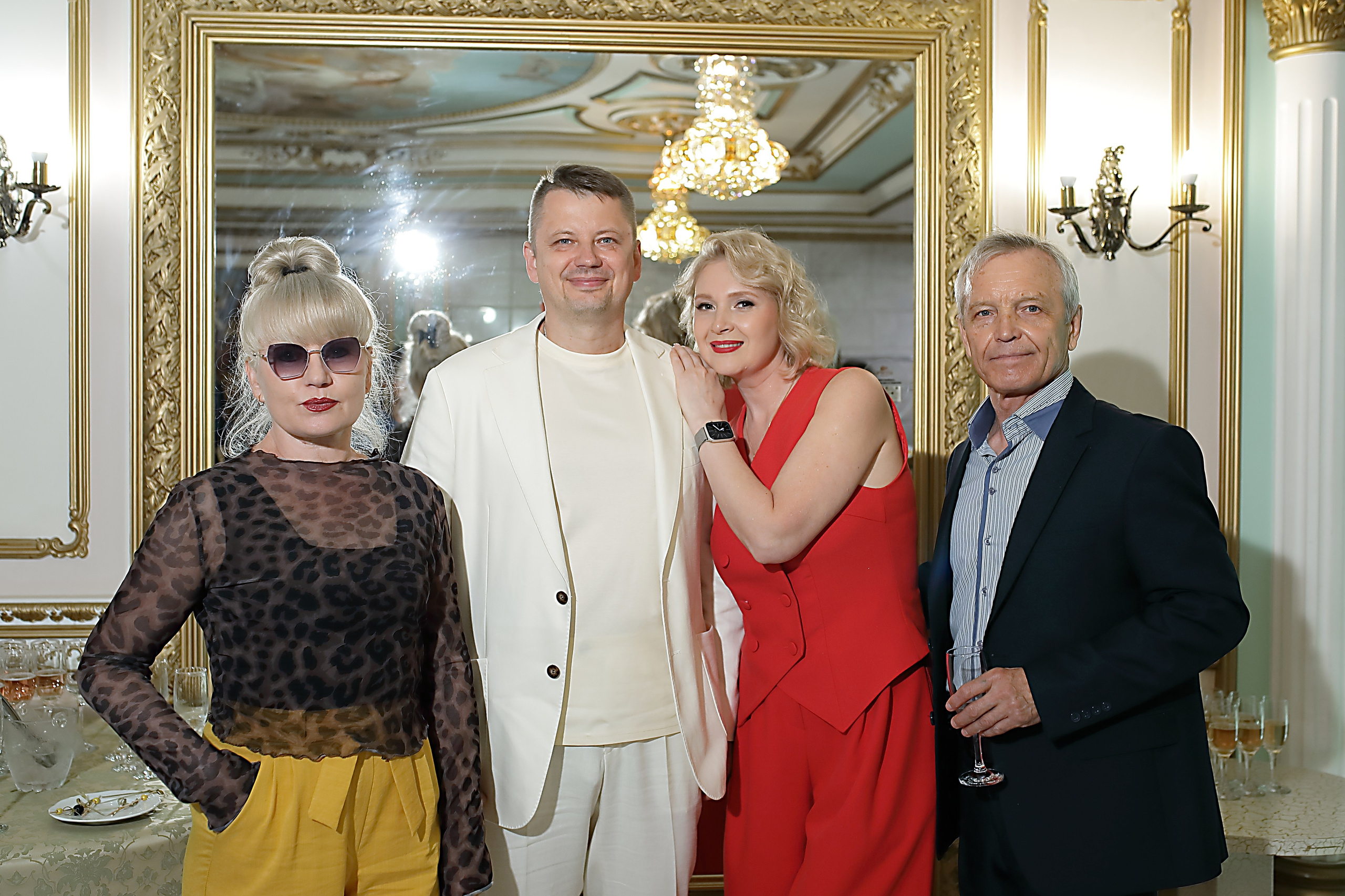 Фотосессия юбилея Александра. Свадебный и семейный фотограф и видеограф в Екатеринбурге Полянские Тимур и Анастасия