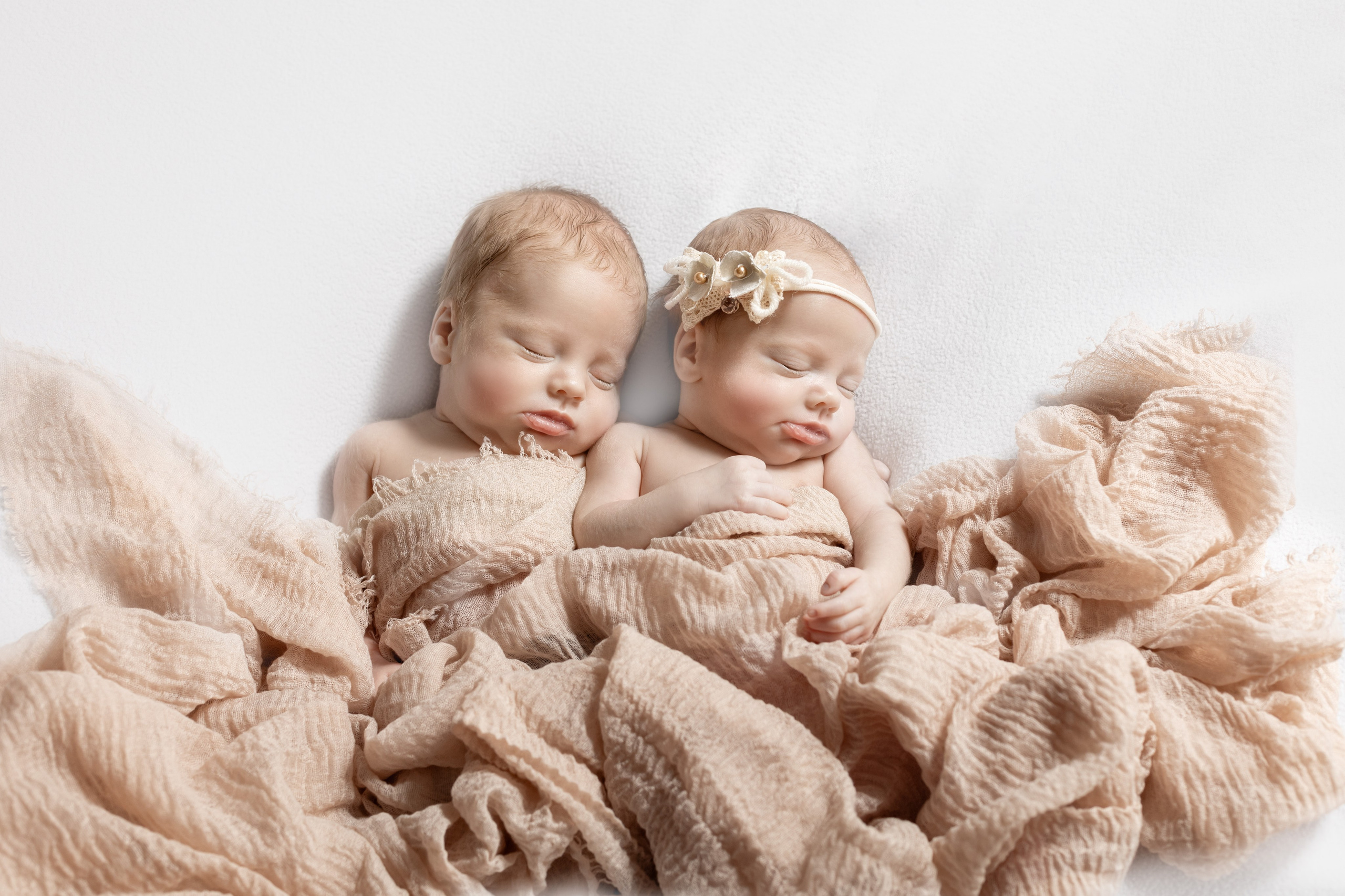 Ваня и Таня. Ольга SHREIBICUS — Фотография беременности и новорожденных Оренбург