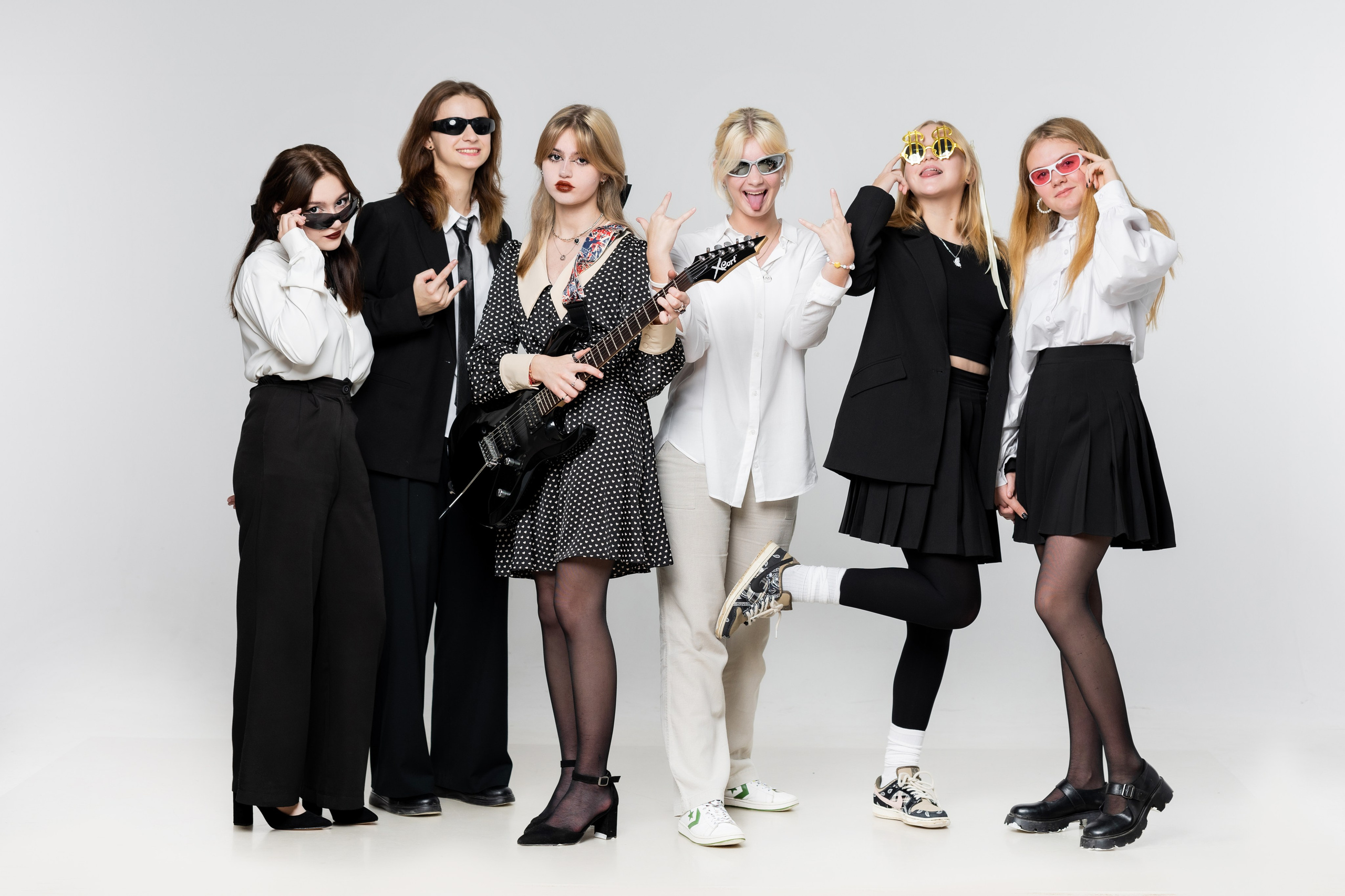 Гимназия 4 Великий Новгород. Выпускные альбомы. Школьный и семейный фотограф Виктория Игнатьева