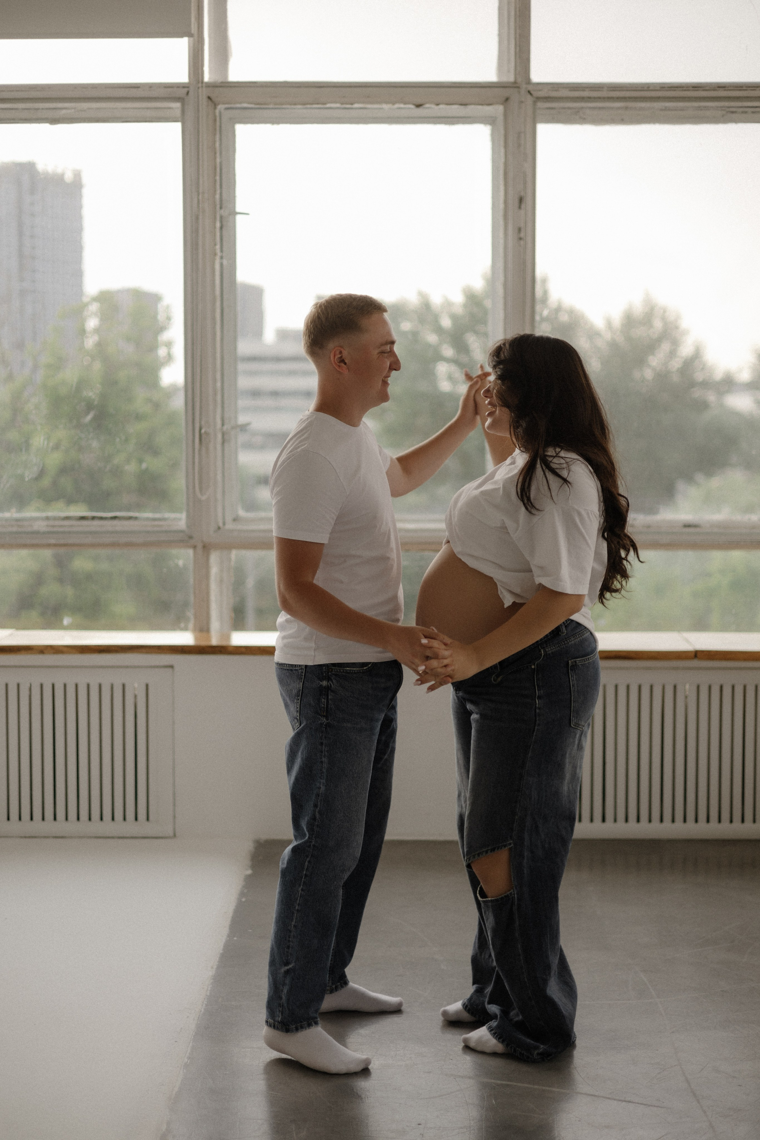 Екатерина и Артем фотосессия в студии. Свадебный и портретный фотограф в Москве Анастасия Масюк