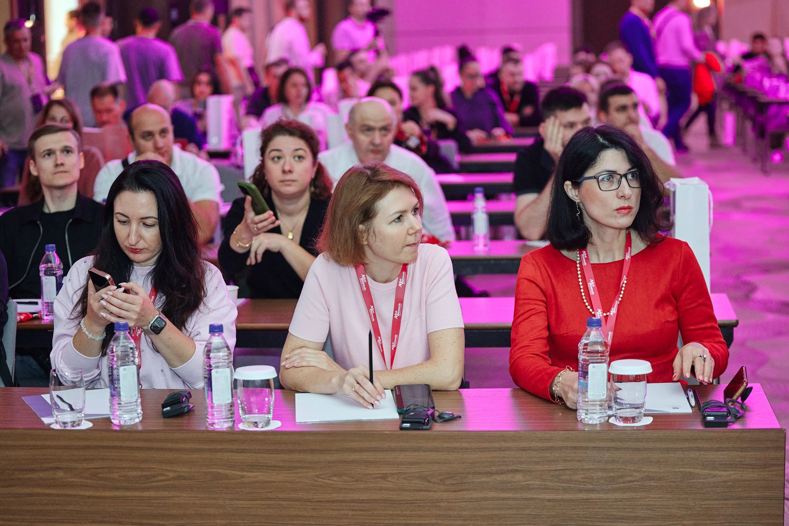 Конгресс имплантологов Neo Biotech 2025. Антон Артюшин, портретный фотограф. Москва