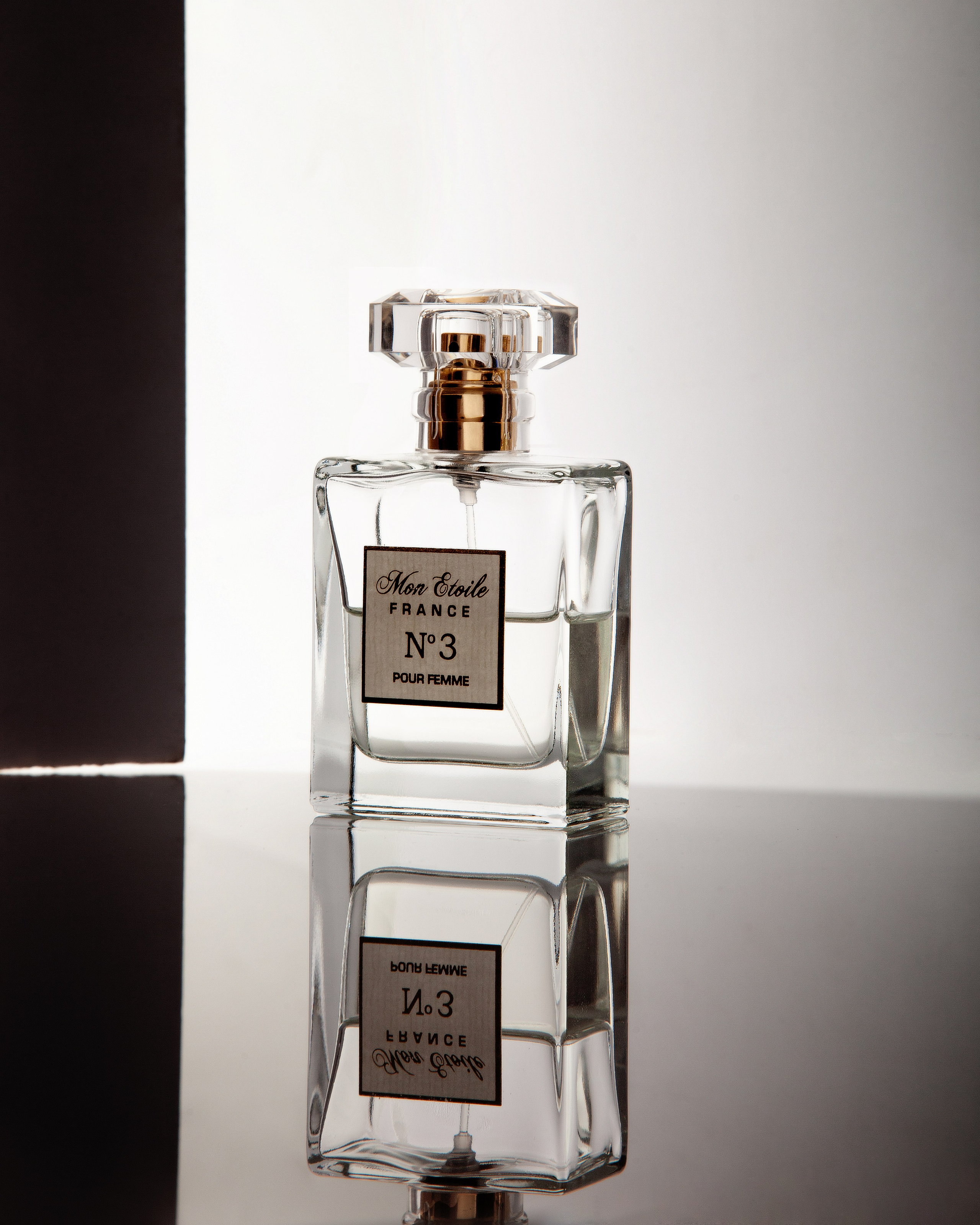 Предметы. Евгений Лукьяненко — Фотограф