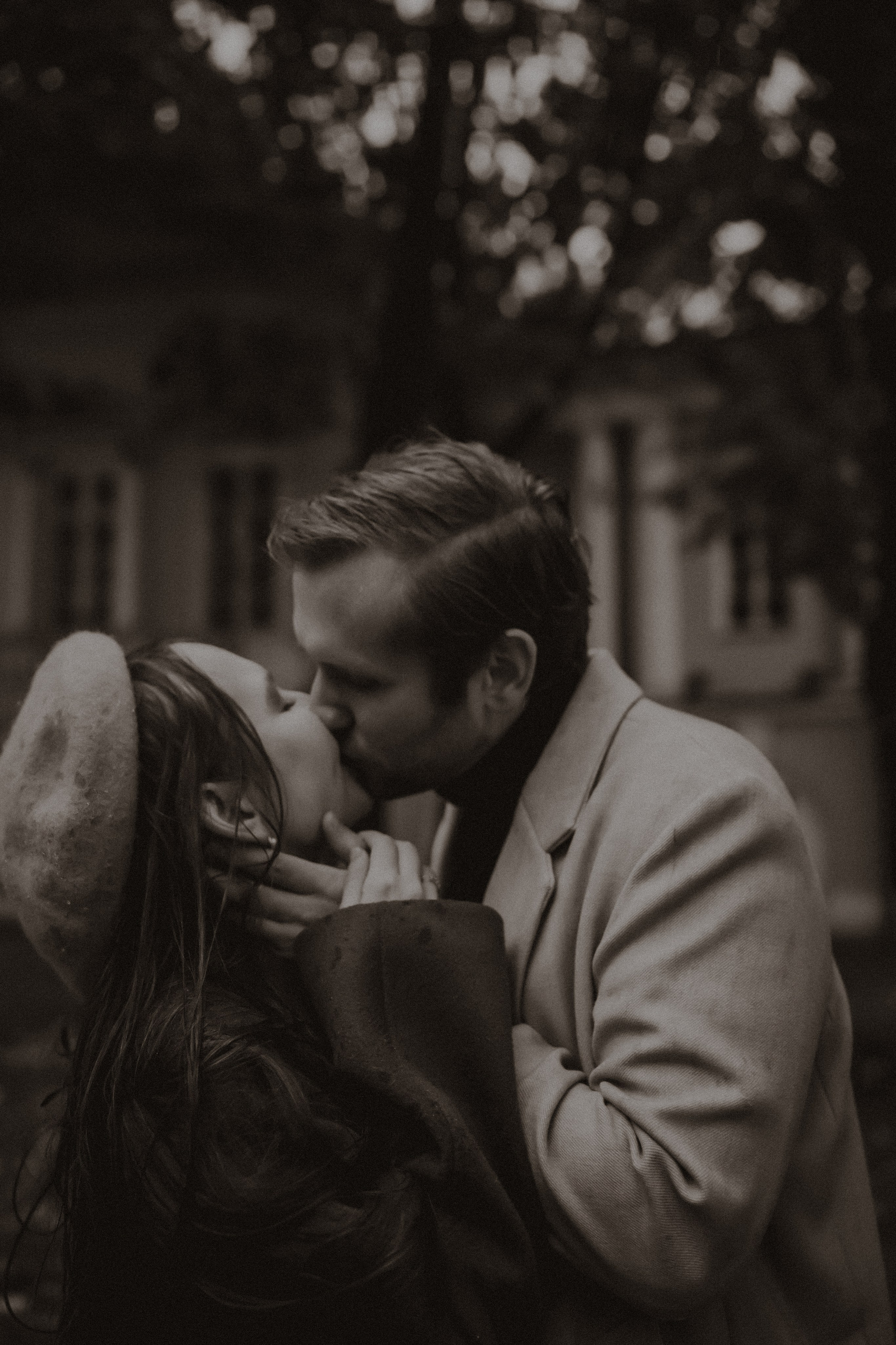 «Под звуки дождя». Твой проводник в мир ушедших эпох, романтики и женственности