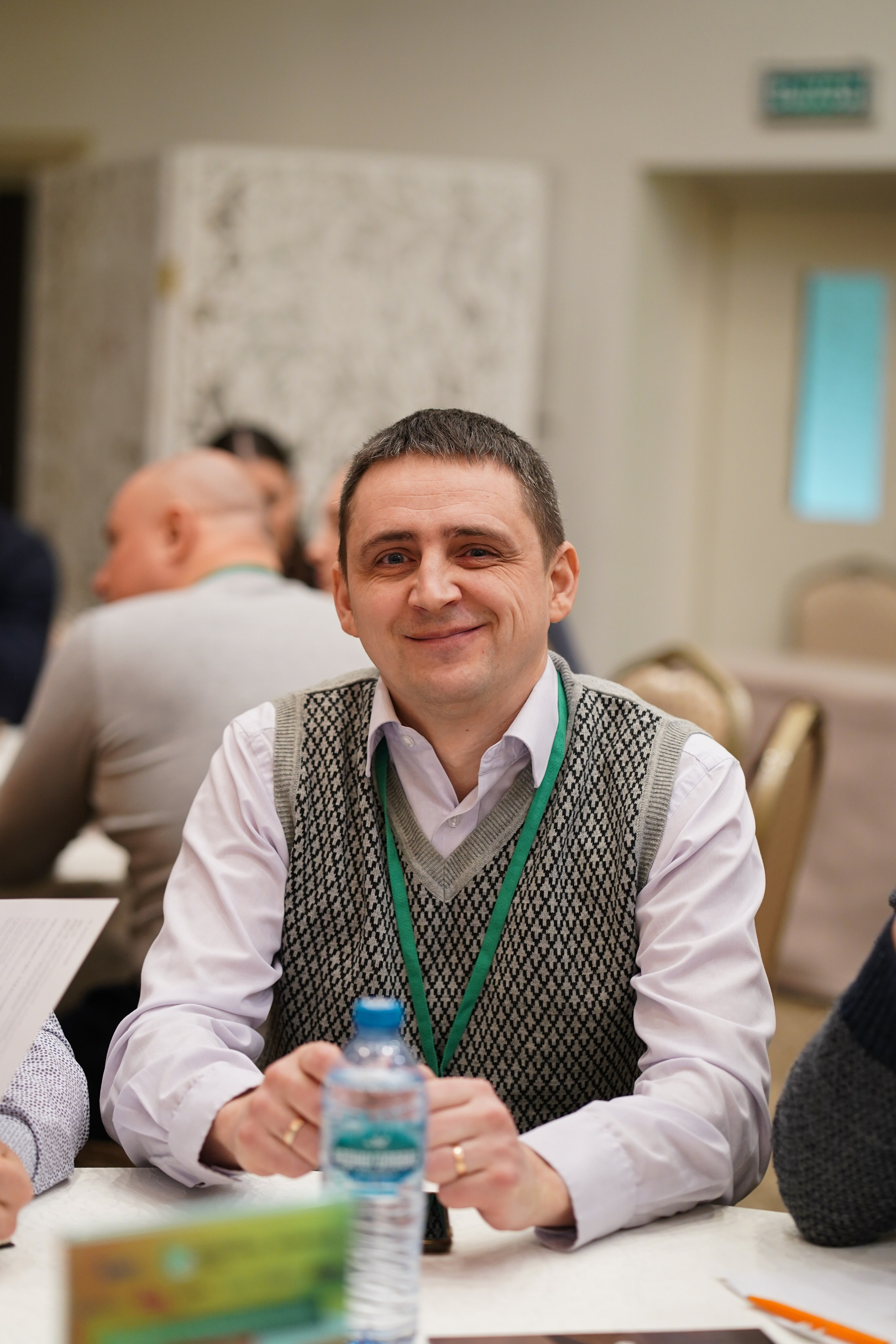 Малоэтажная страна конференция. Фотограф