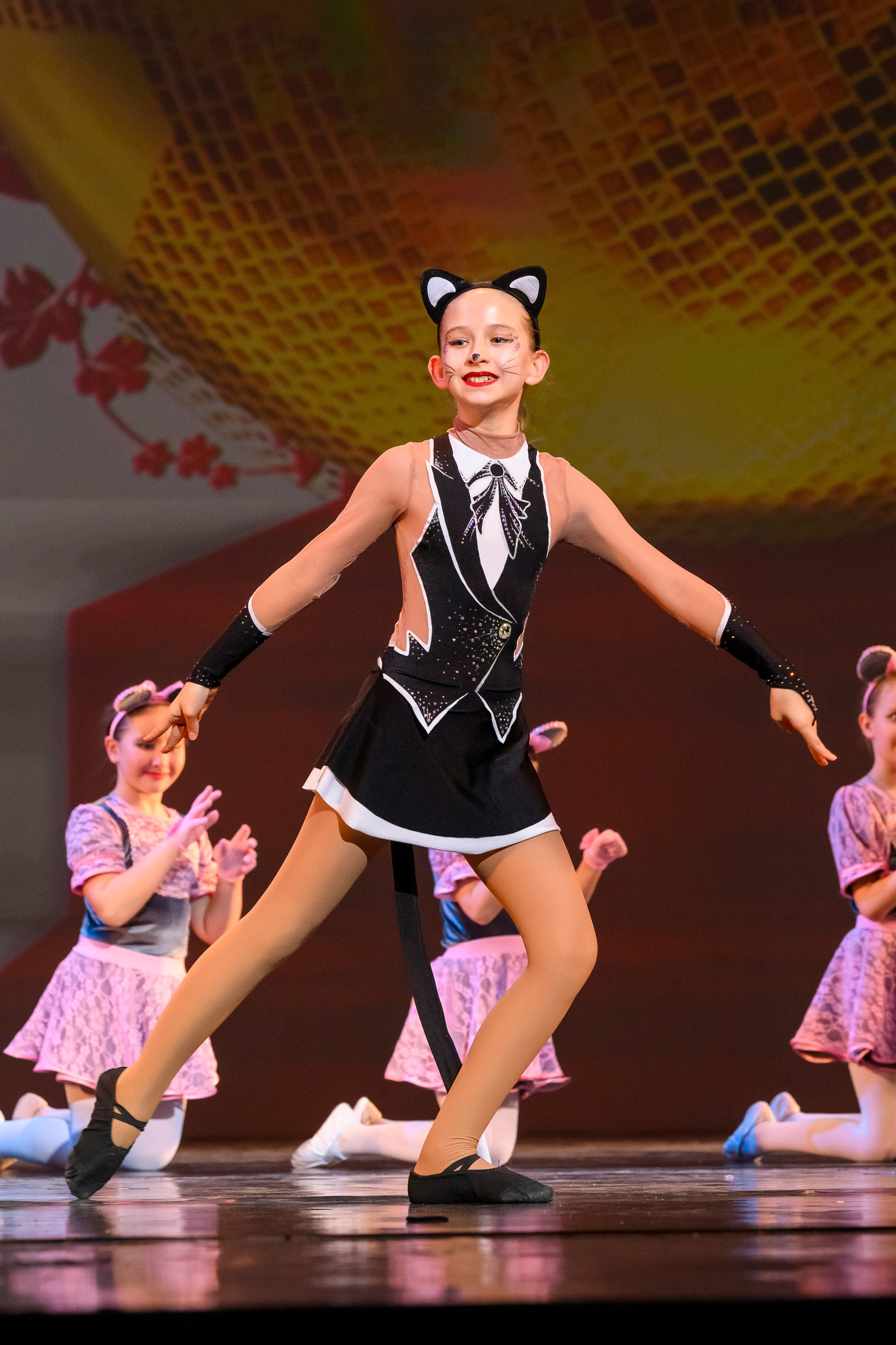 23 апреля, часть 2, БКЗ Октябрьский, г. Санкт-Петербург. Золотое яблочко