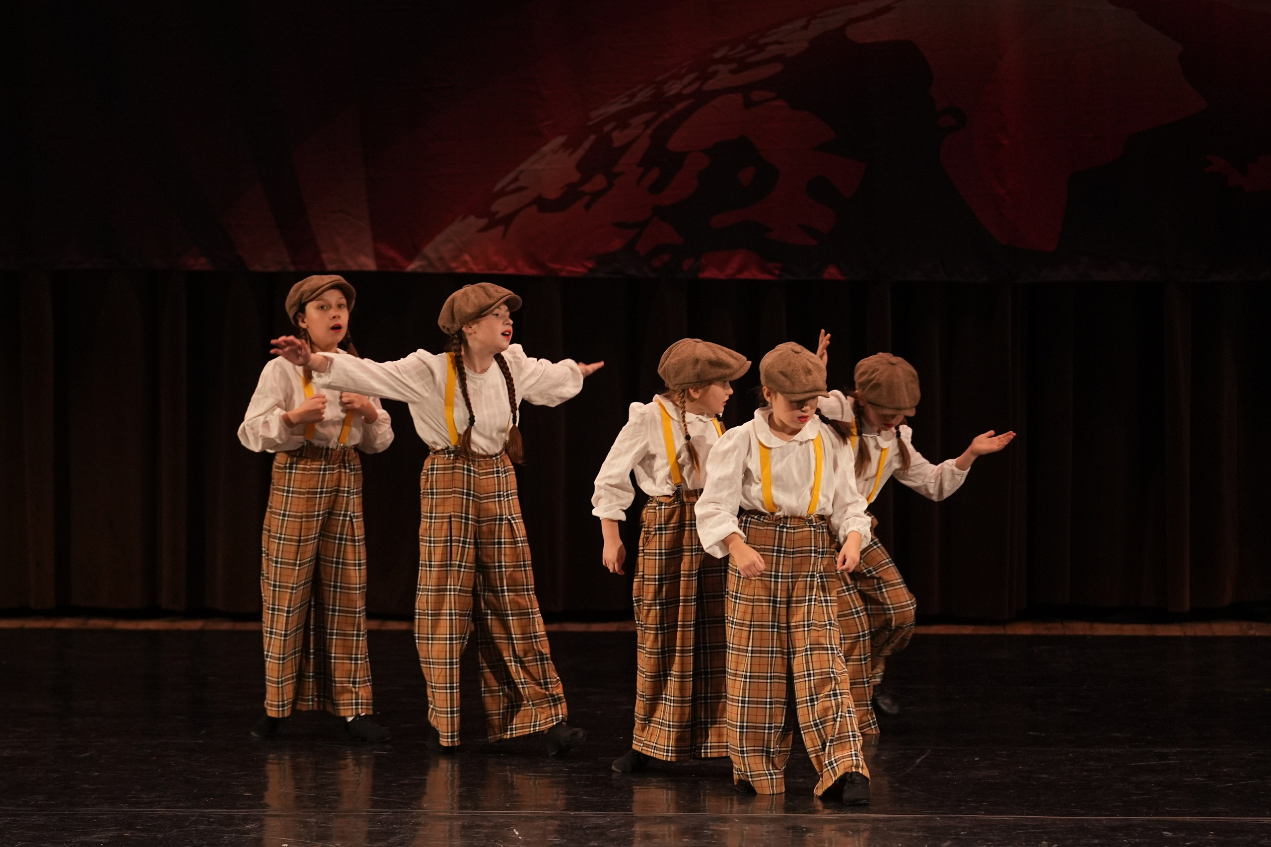 7 декабря, блок 2, г. Москва. Золотое яблочко