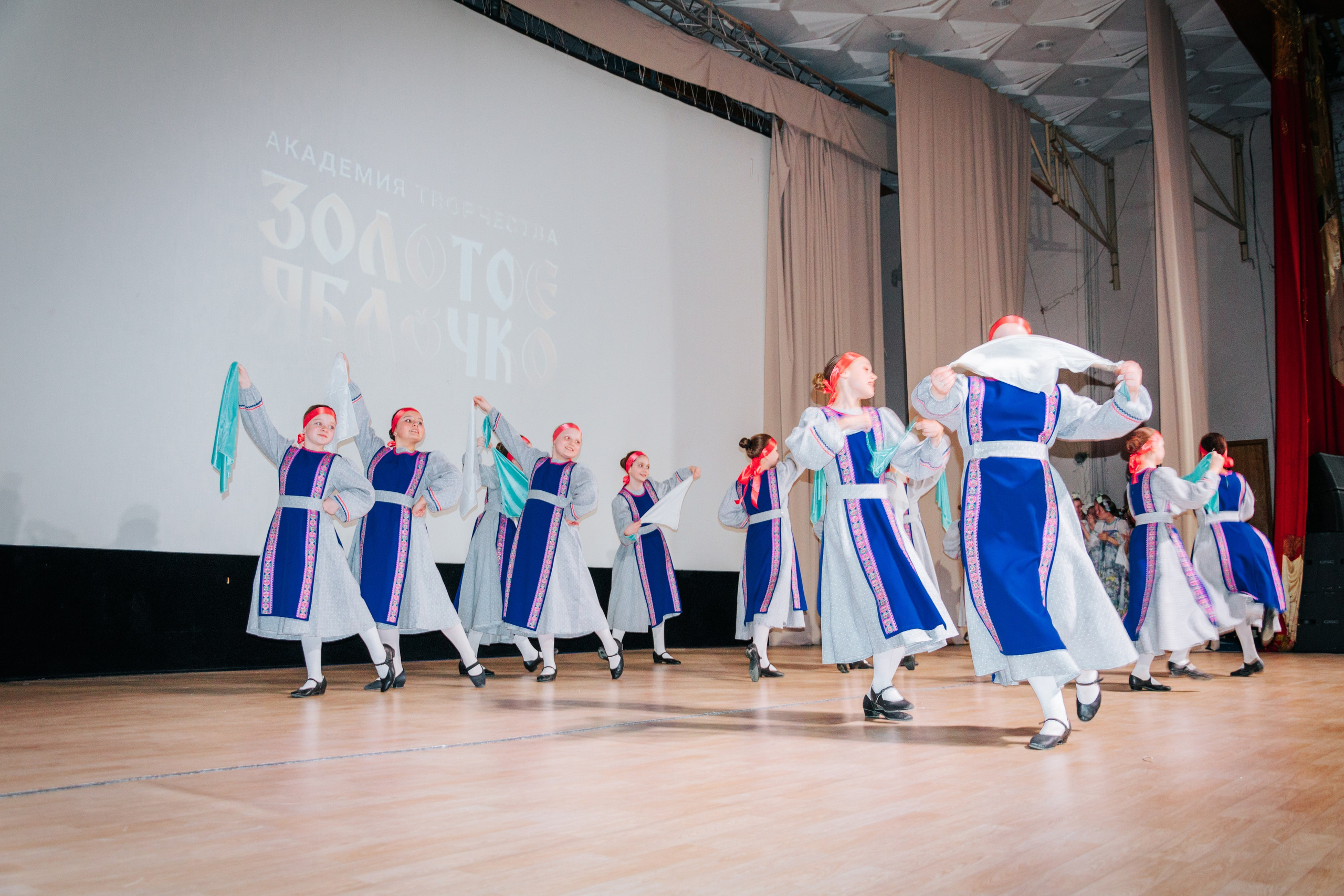 16 марта, г. Суздаль. Золотое яблочко