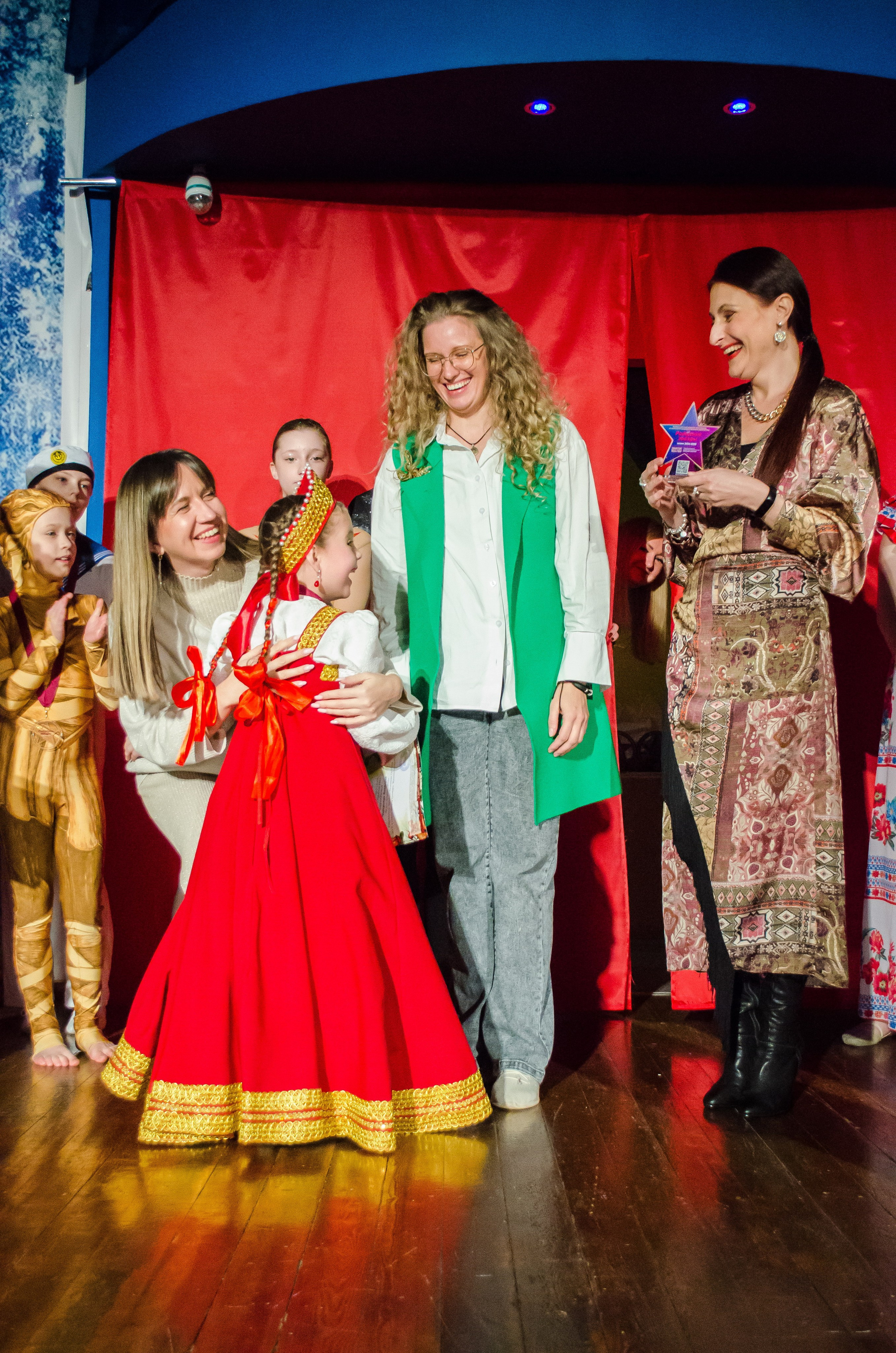 14 декабря, г. Омск. Золотое яблочко