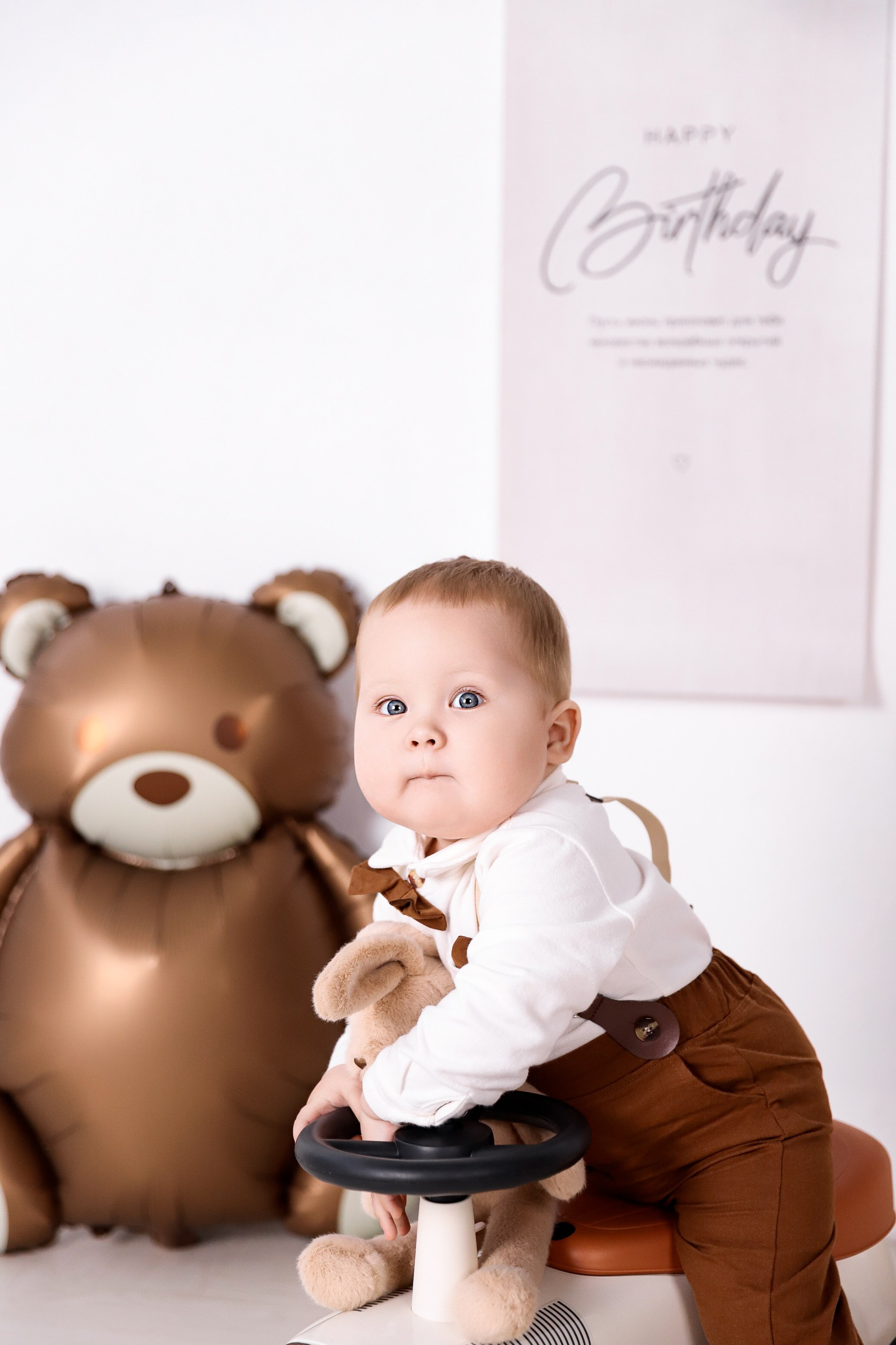 Денис (1 годик). Семейный фотограф в Екатеринбурге и Красноуфимске Евгения Лягаева