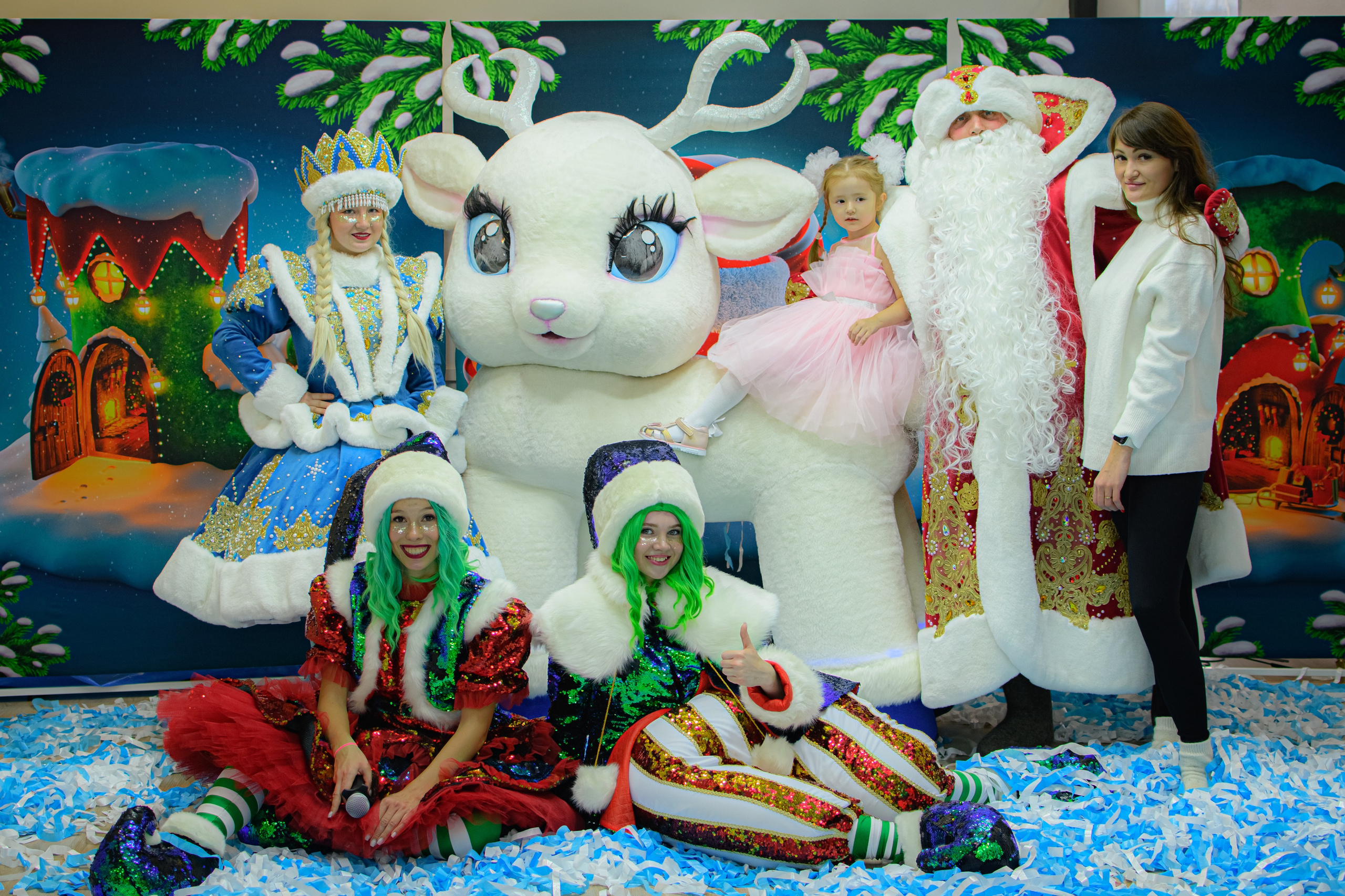 HAPPY NEW YEAR. Photokarish