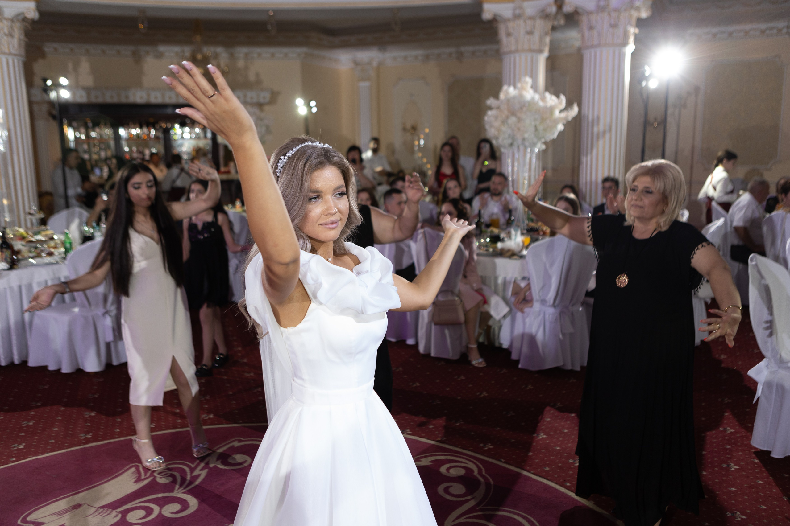 Свадебный фотограф Уфа — Руслан ГабдлисламовЖивые эмоции, красивые кадры, воспоминания на всю жизнь.Работаю по всей Республике Башкортоста. Свадебный фотограф Уфа Руслан Габдлисламов