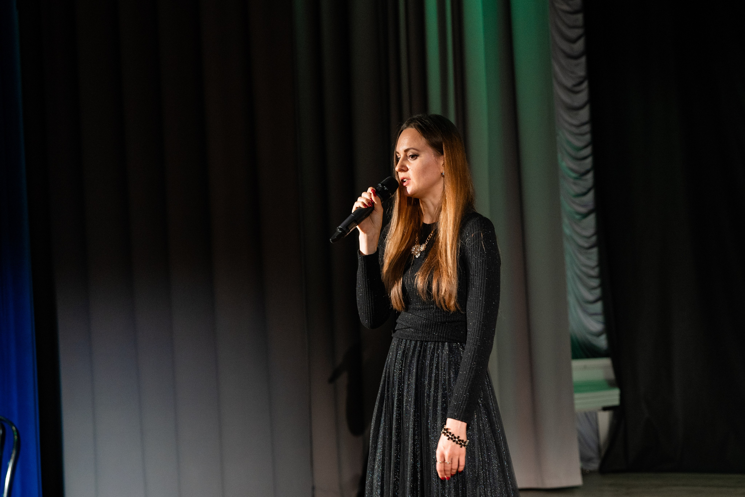 Концерт ДК Буривестник. Фотограф Никита Комаров