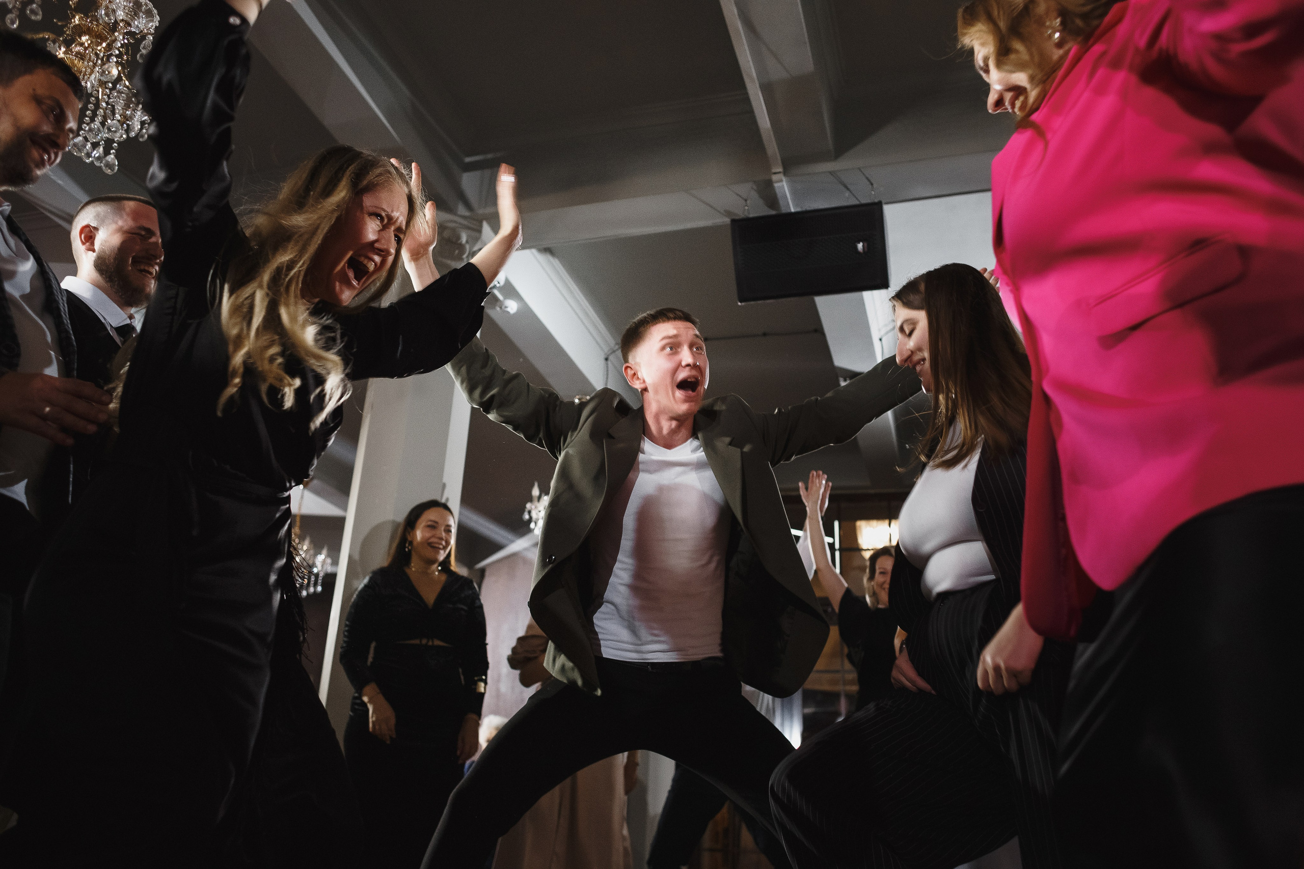 Свадебная фотосессия Саши и Насти в ресторане Чехов Сад, Таганрог. Свадебный и семейный фотограф в Таганроге Бакарюк Антон