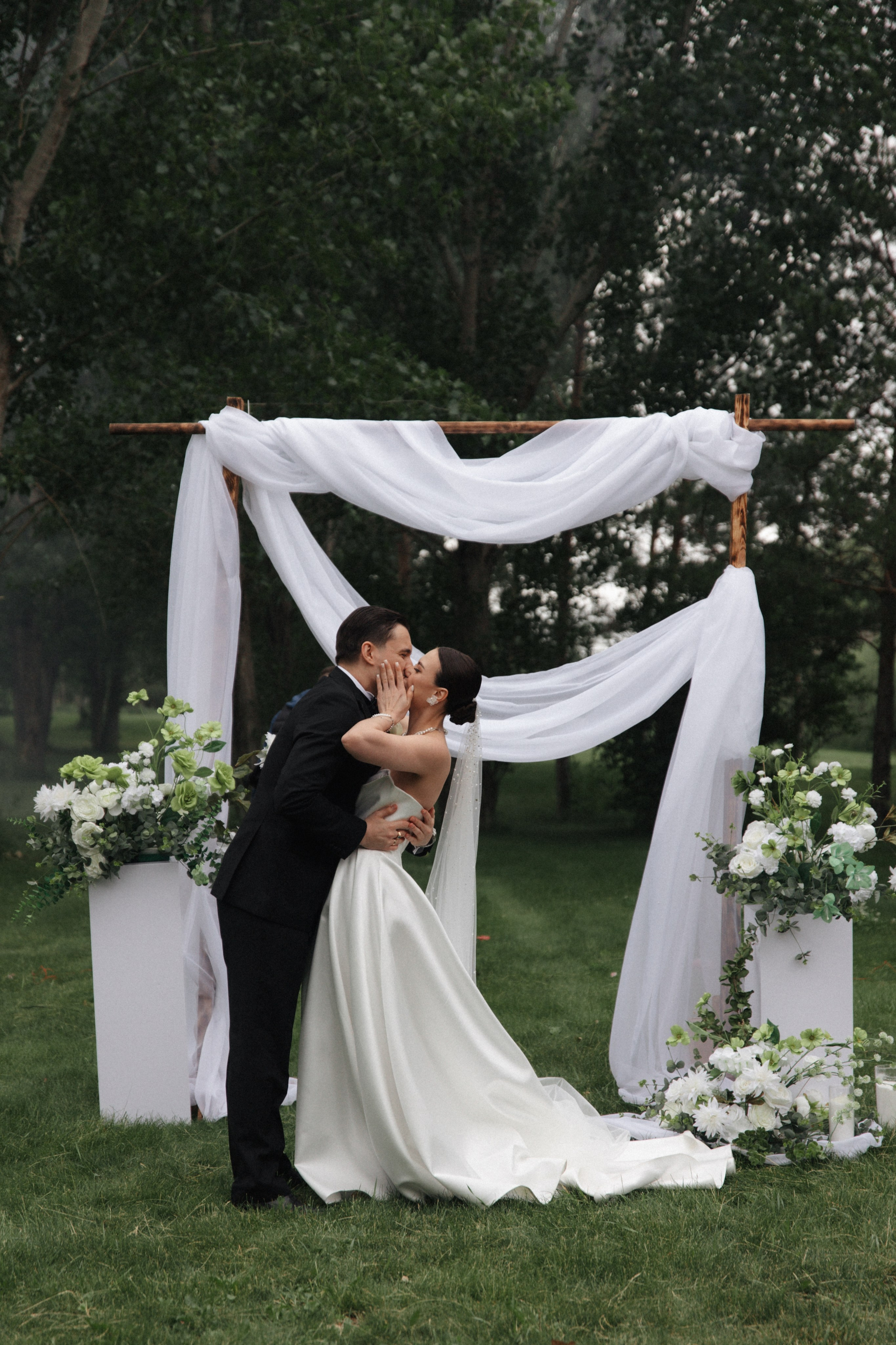 J and R. Свадебный фотограф в Астане Асанали Балтахан