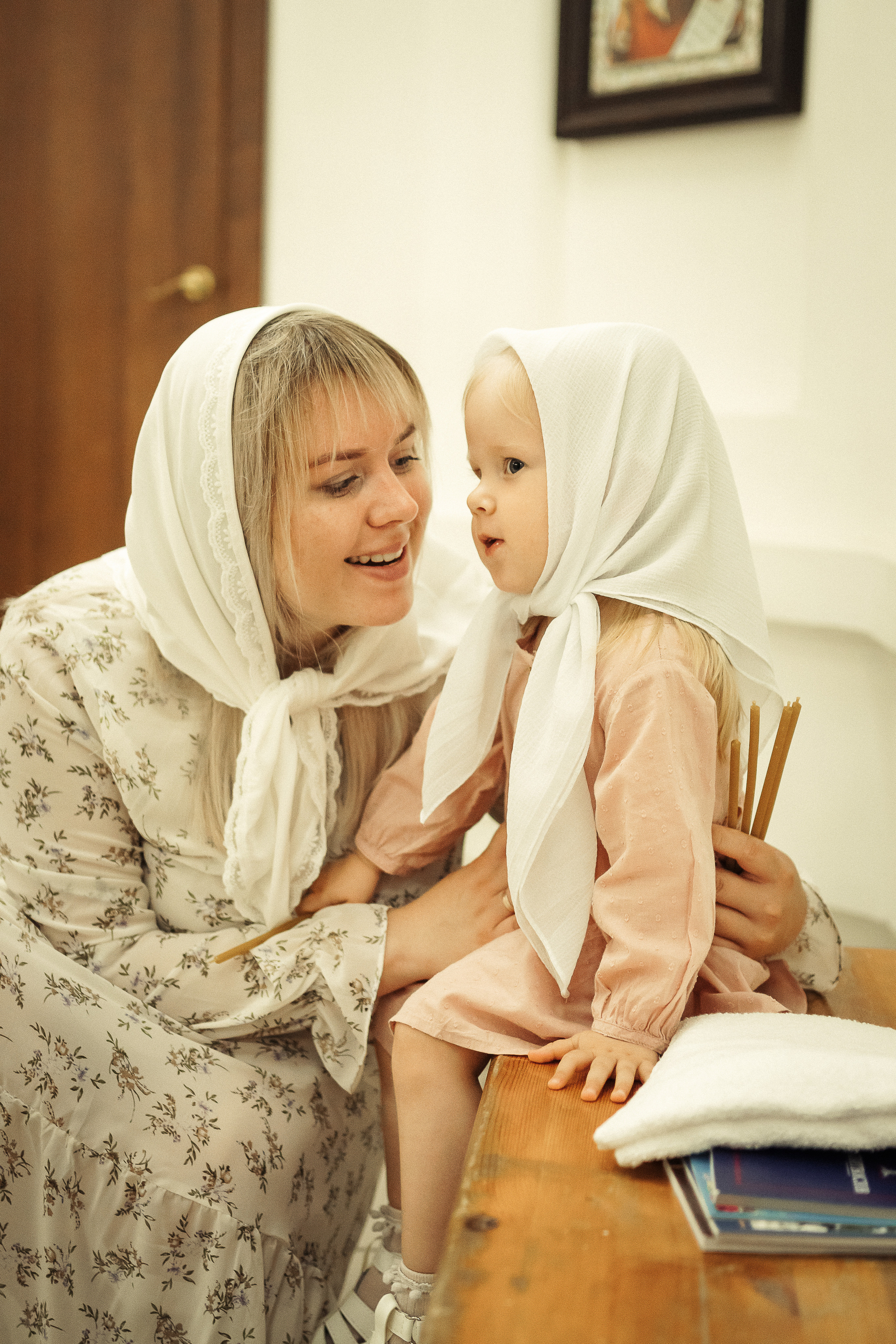 Крещение девочки 2 лет в храме Архангела Михаила, г. Красноярск. Фотограф для семей и экспертов в г. Воронеж Ирина Круглова