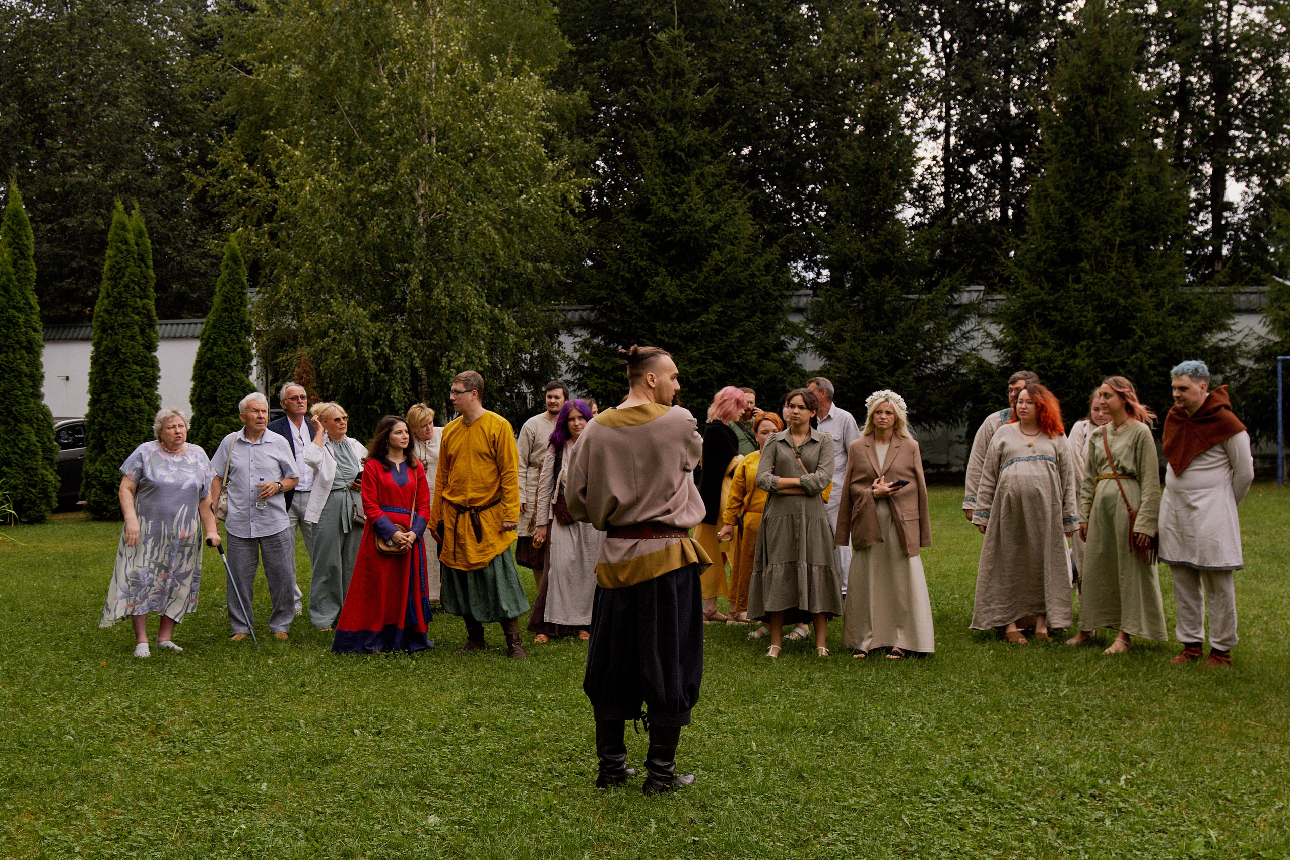 Юлия и Антон. Выездная роспись в стиле викингов. Фотограф лавстори Москва/МО Приятелева Ангелина