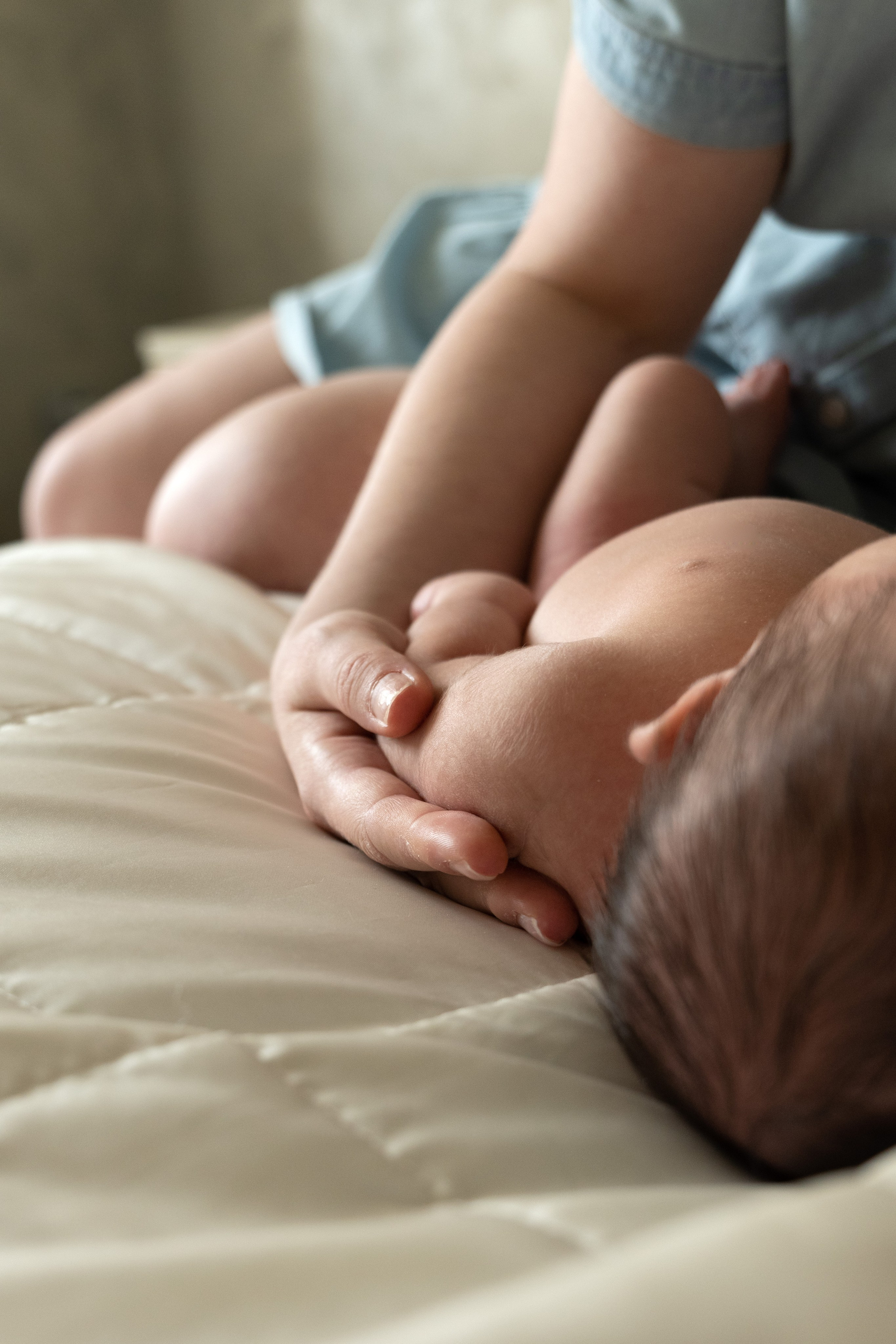 Домашняя фотосессия с новорожденным. Фотограф видеограф Ольга Василевская