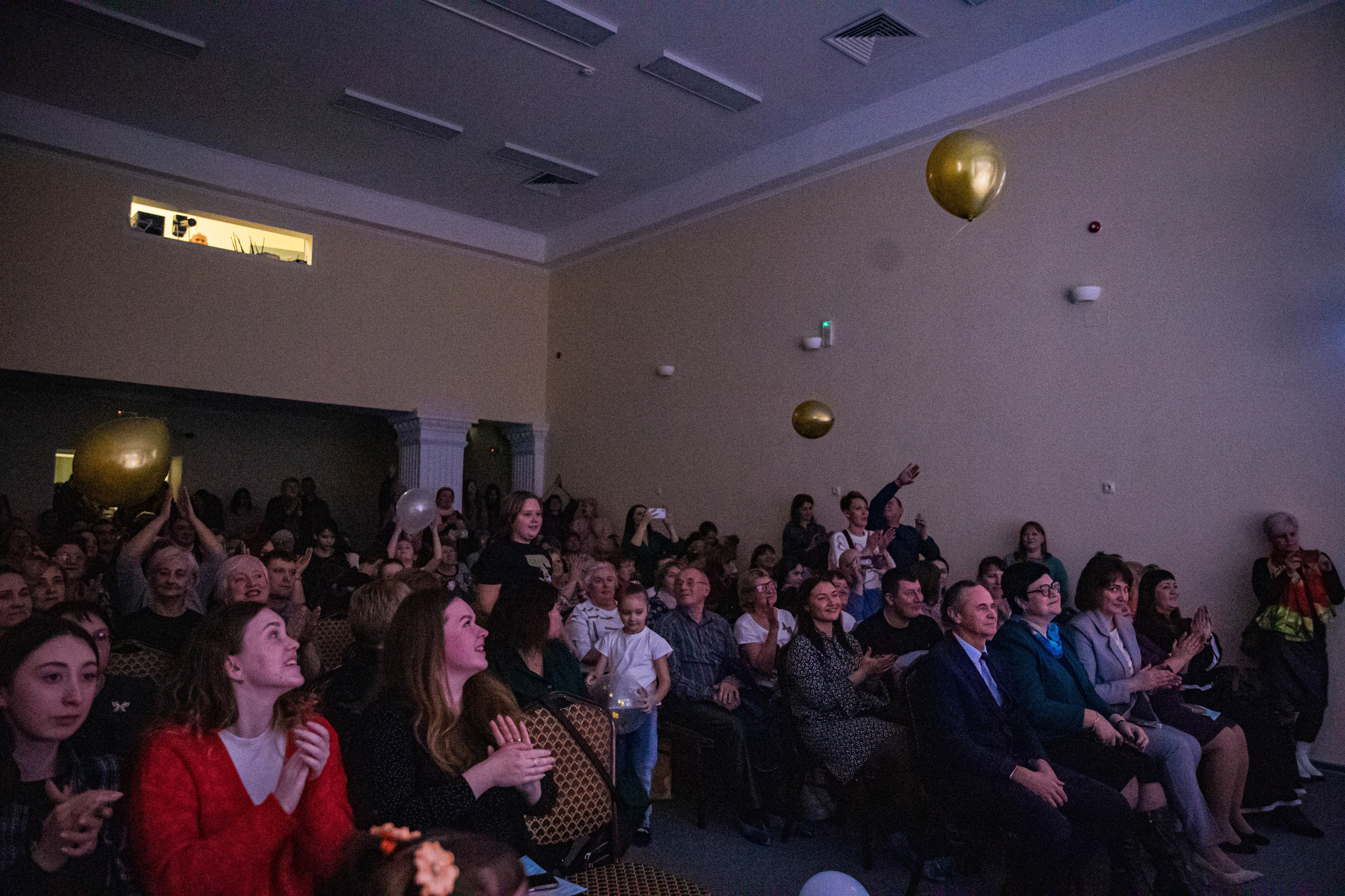 «Конфетти» Юбилейный концерт «Твори Добро». Фотограф Дарья Маташкова