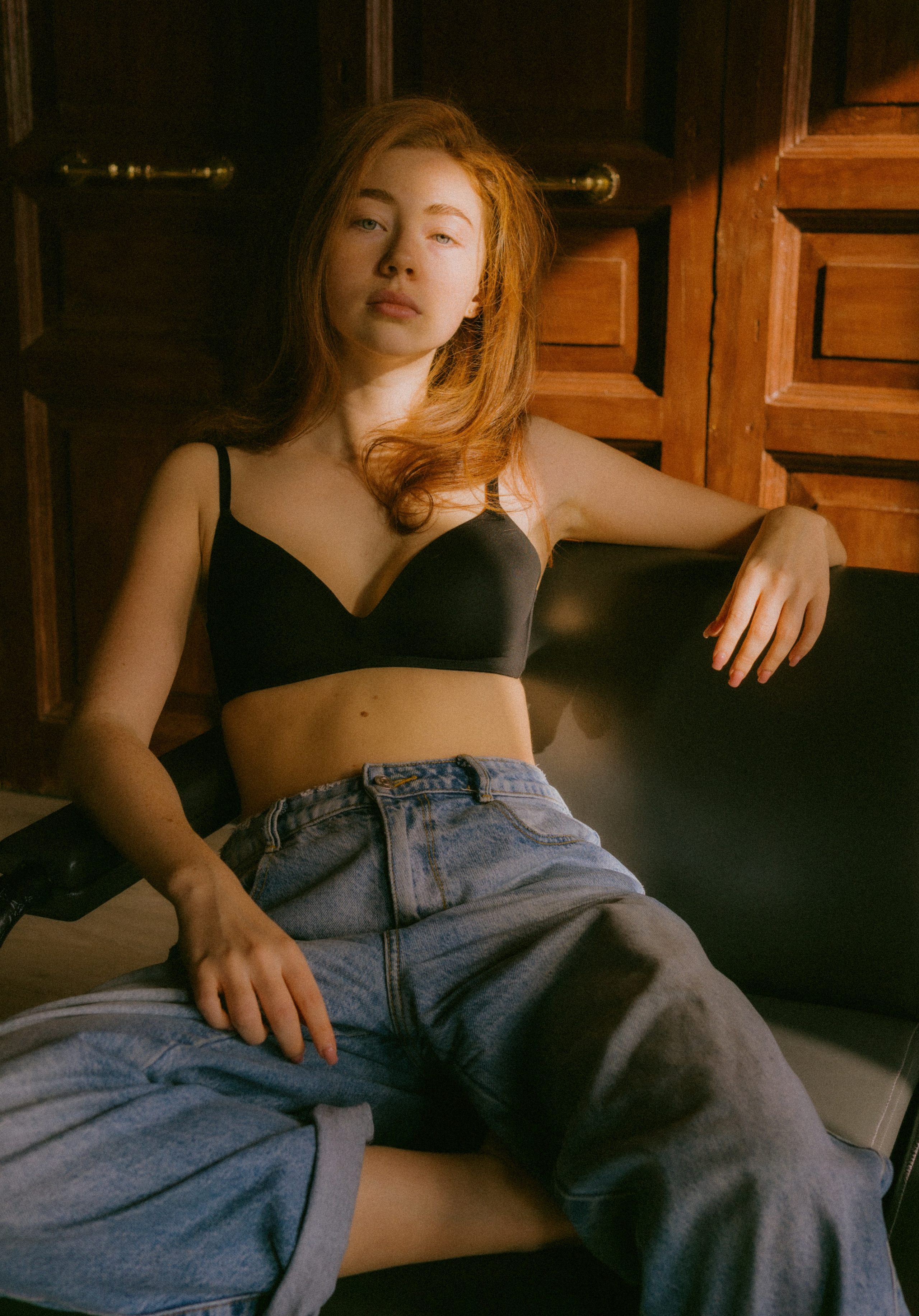 Яна в студии (film). Главная