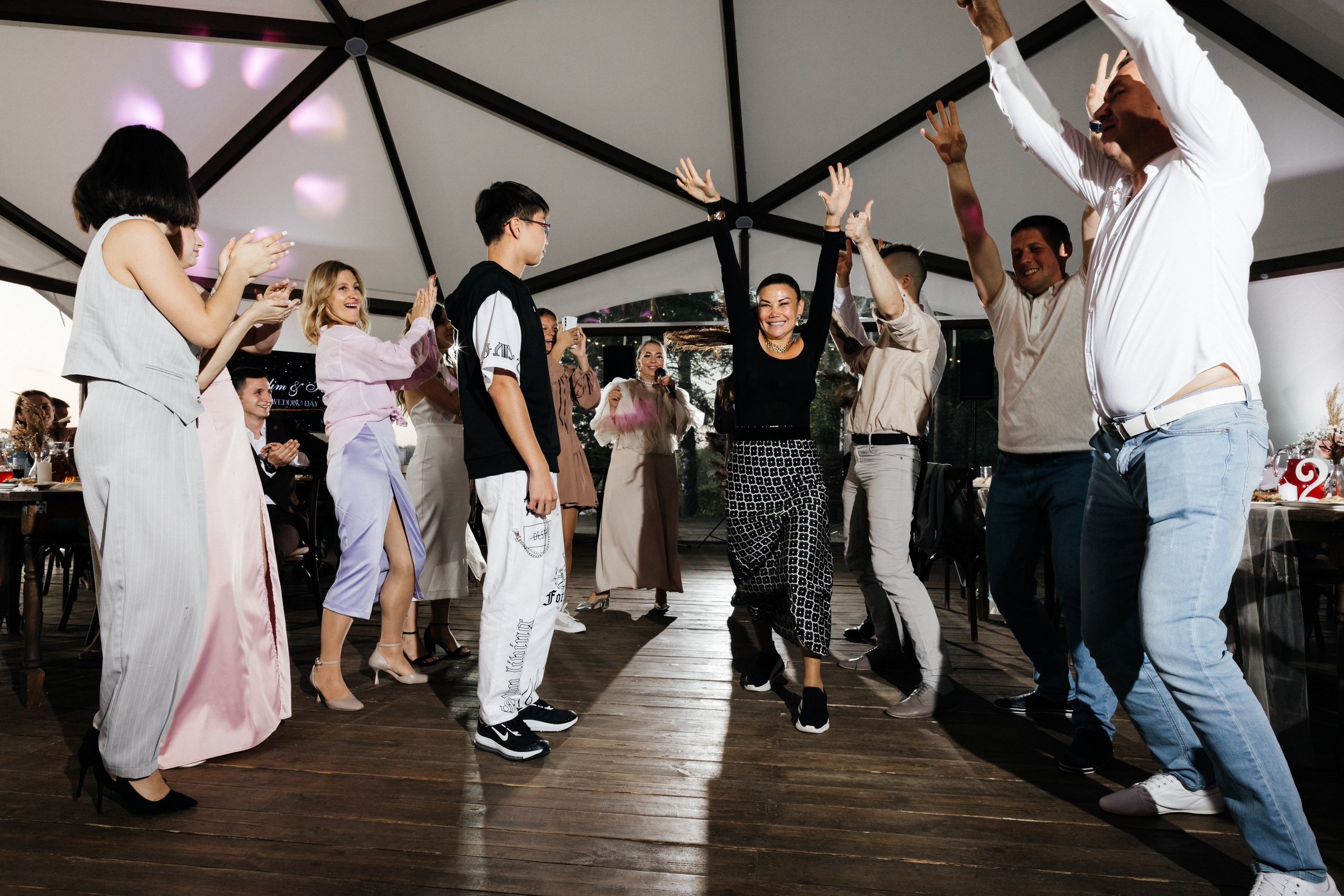 ВАДИМ И КСЕНИЯ | ГЛЭМПИНГ МОРЕ. Свадебный и семейный фотограф в Нижнем Новгороде Светлана Челомбиева