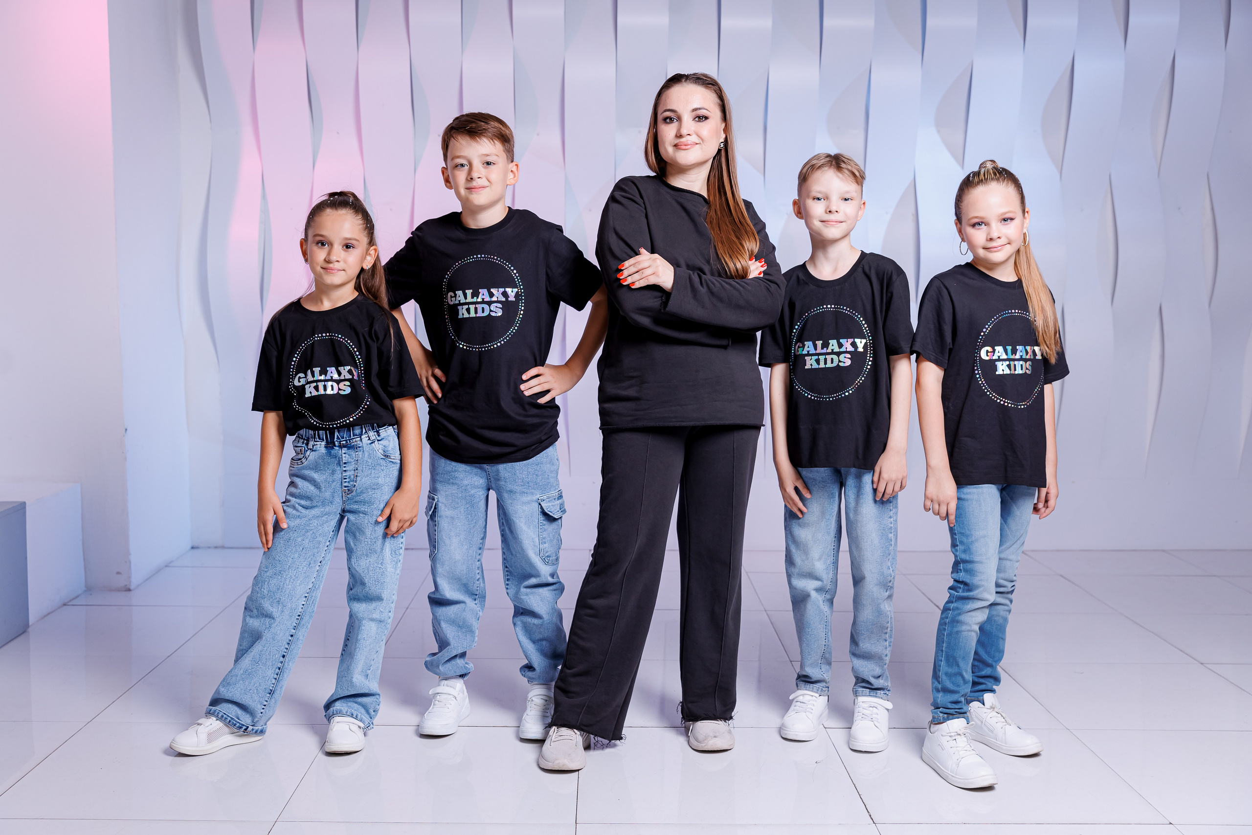 Студийная съёмка для вокальной студии «Звёздочка». Семейный и детский фотограф Комина Елена, Власиха, Одинцово