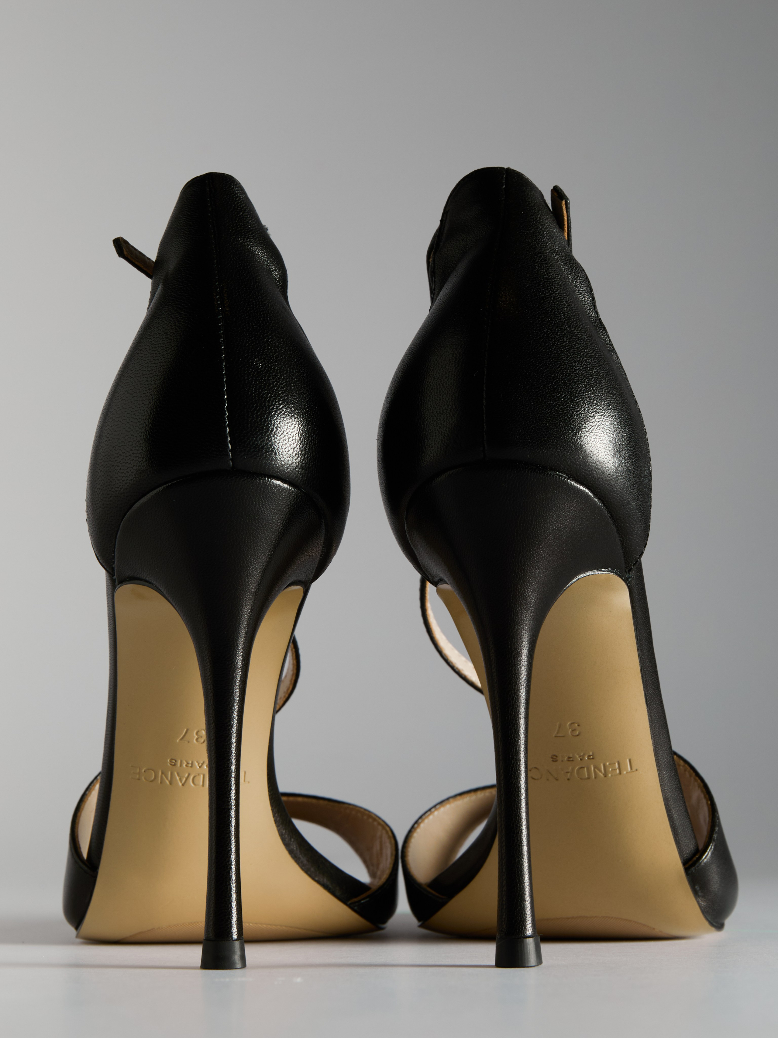 Предметный фотограф в Москве Евгений Шубин