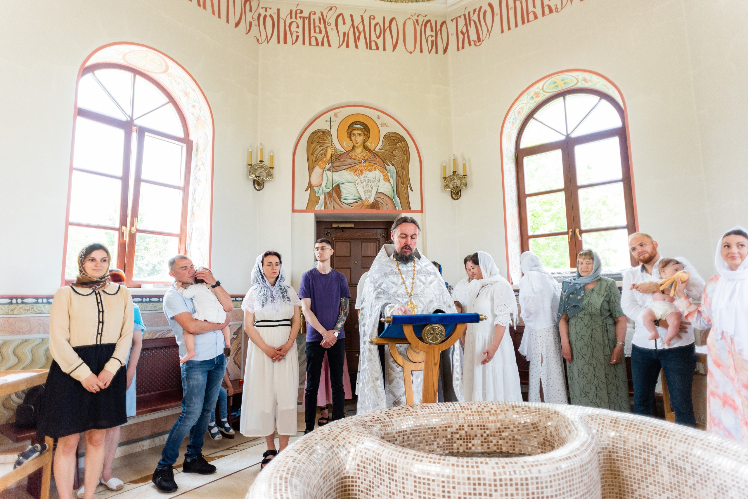 Крещение Ники. Фотограф Юлия Попова