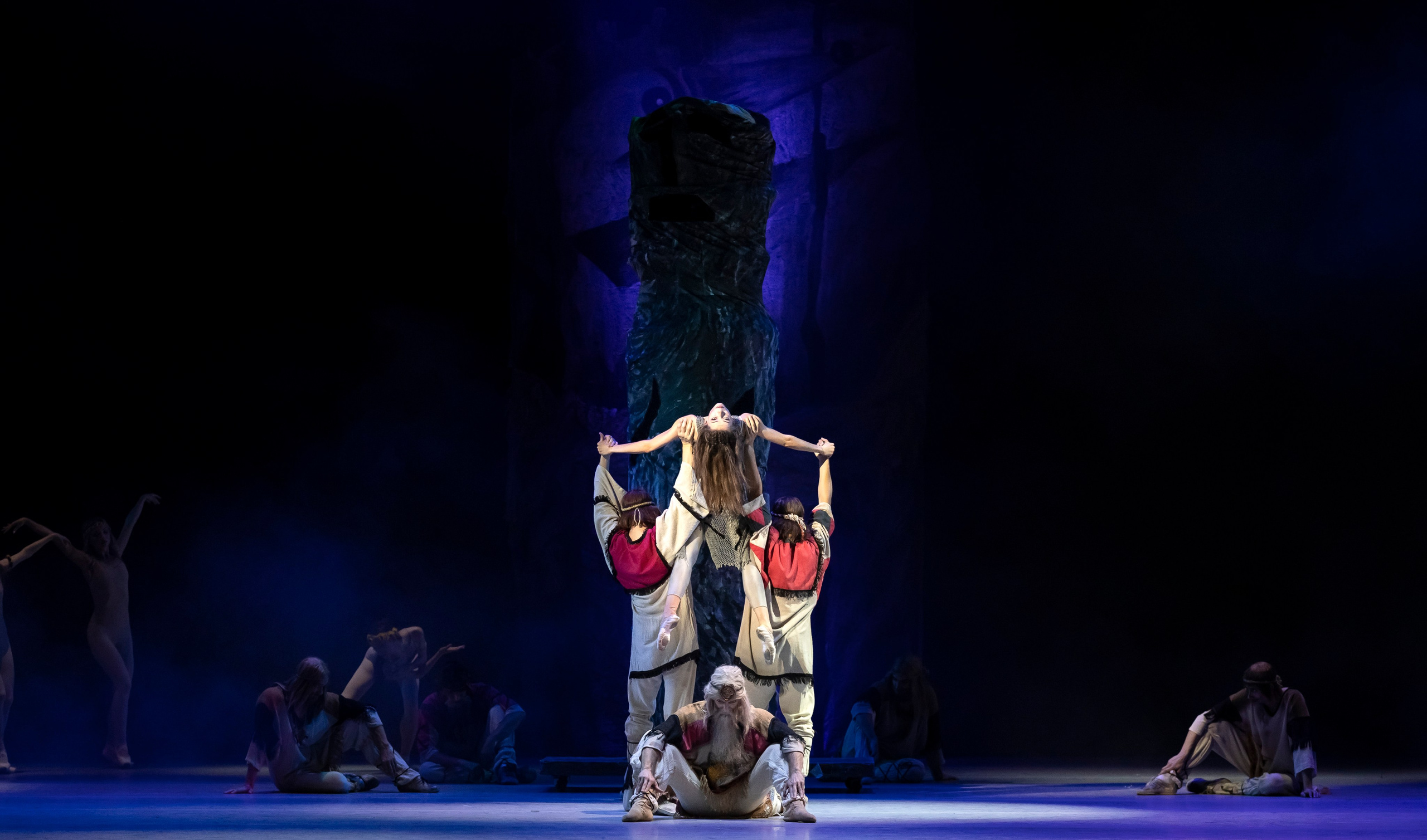 Весна священная. Балет Наталии Касаткиной и Владимира Василёва. Балетный фотограф Москва Майоров Николай