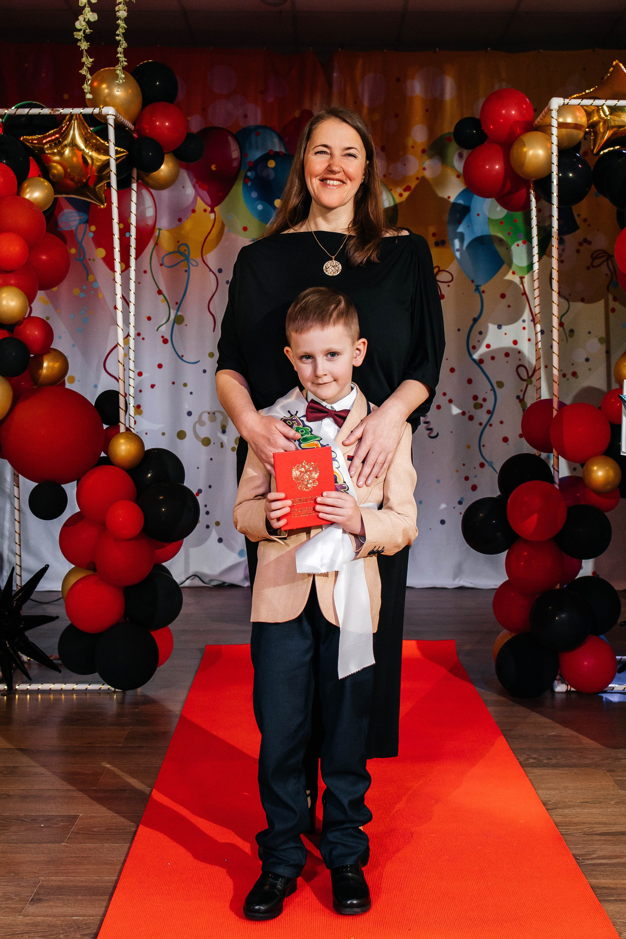 Выпускной в ЛИМПИК. Фотограф в Санкт-Петербурге Виктория Безверхая