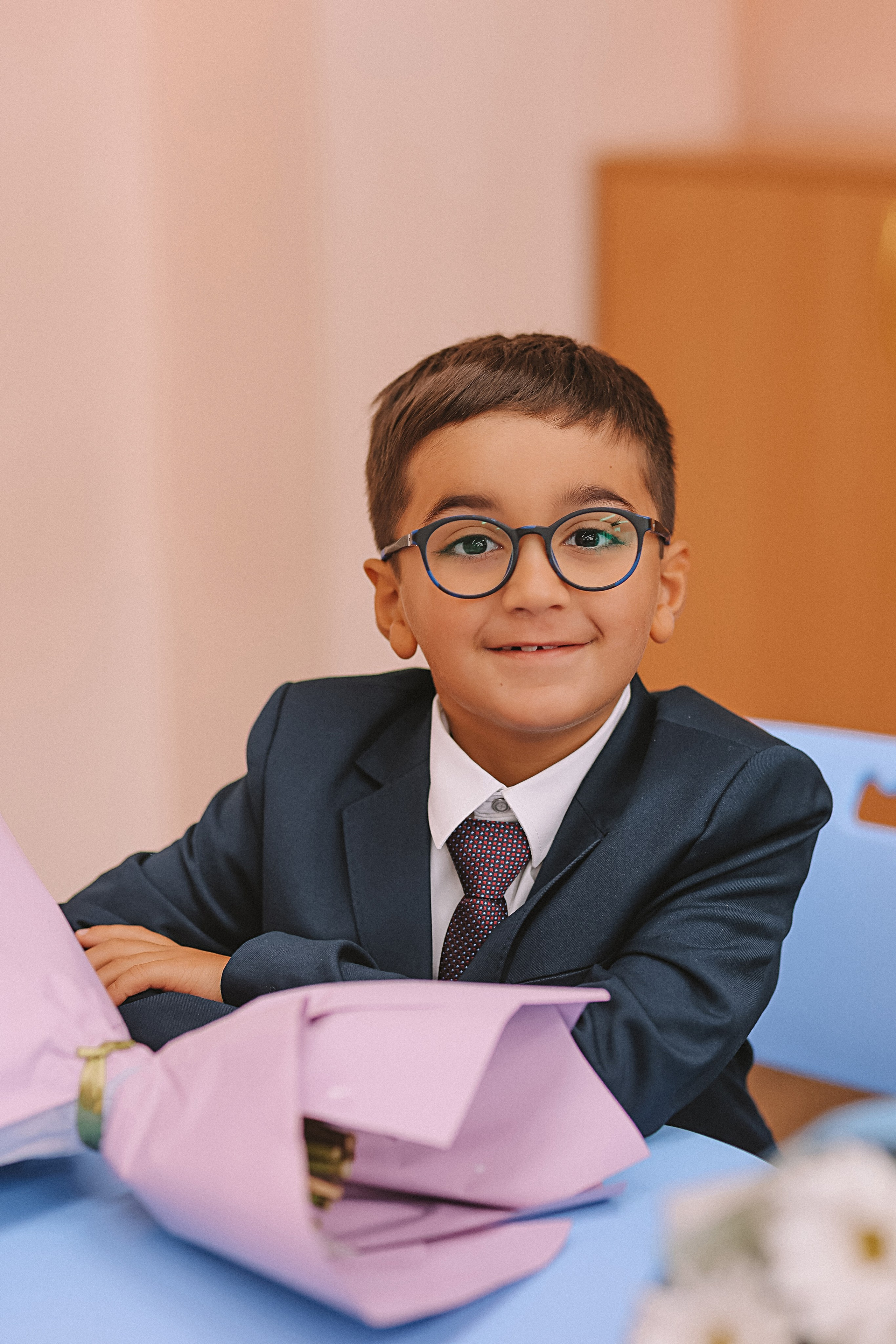 1 сентября линейка+кл час+портреты. Семейный фотограф Тюмень, фотограф на роды Салмина Мария