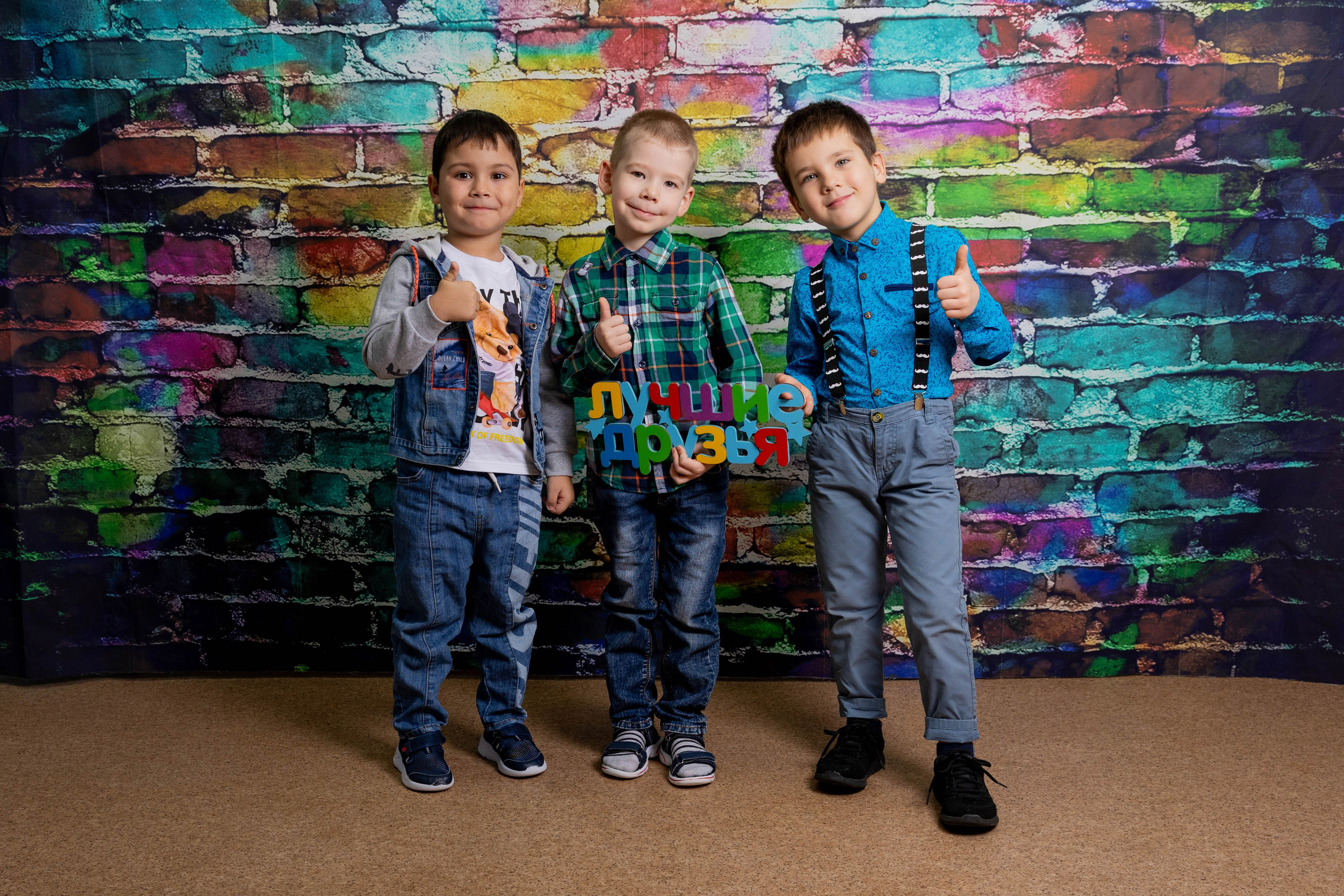 Фоны для фотосессий. Выпускные альбомы на заказ Нягань (фотокнигиназаказнягань)