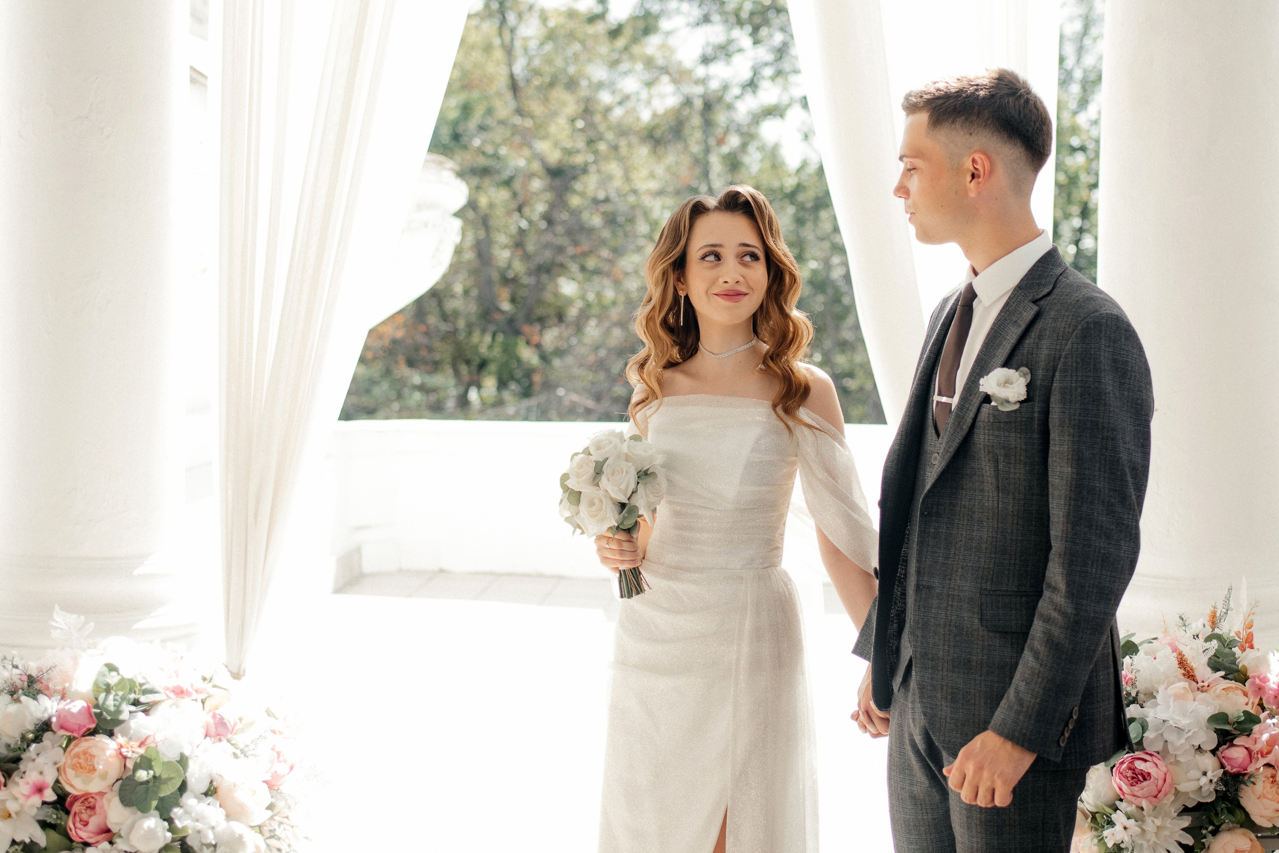 Егор и Динара. Главная