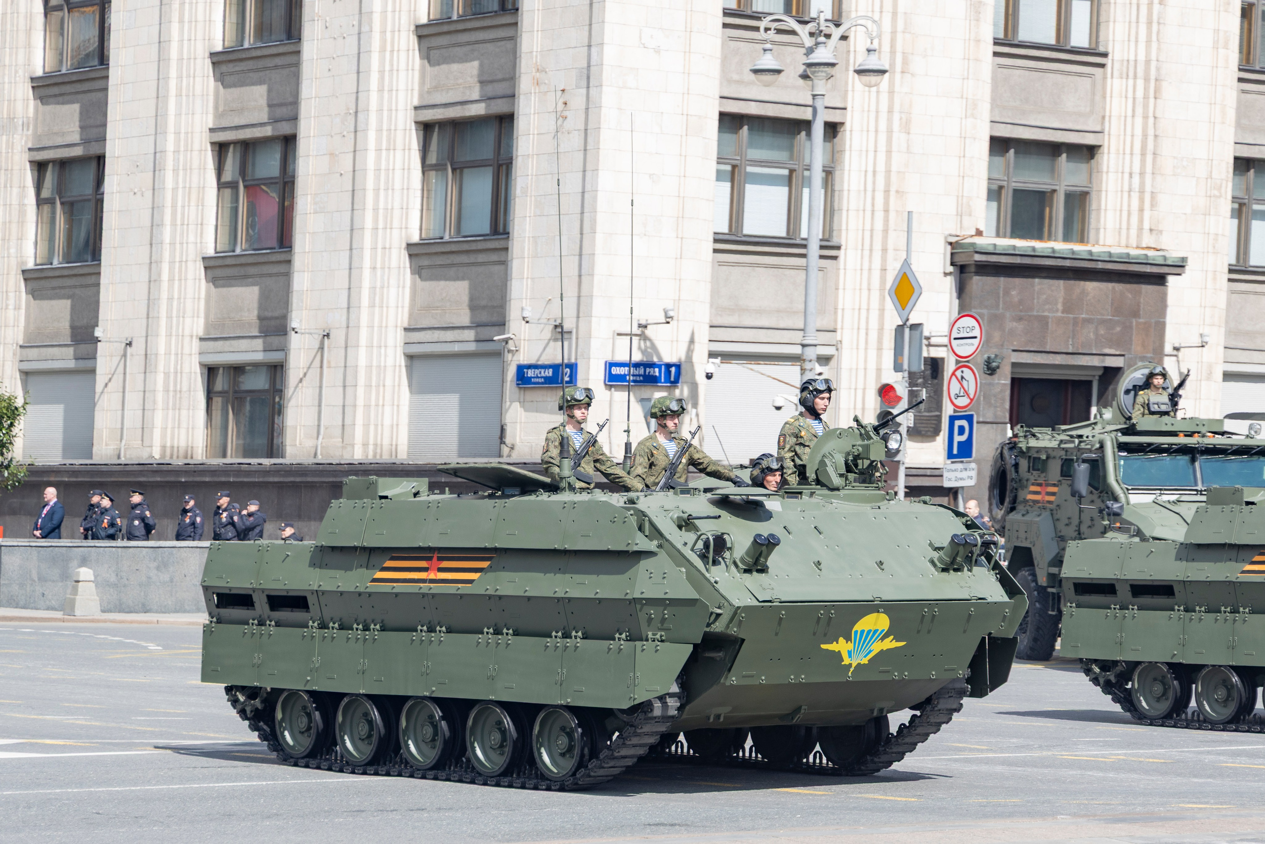 Репетиция парада победы 7 мая 2025 боевая техника. Репортажный, семейный и студийный фотограф в Москве Демин Алексей