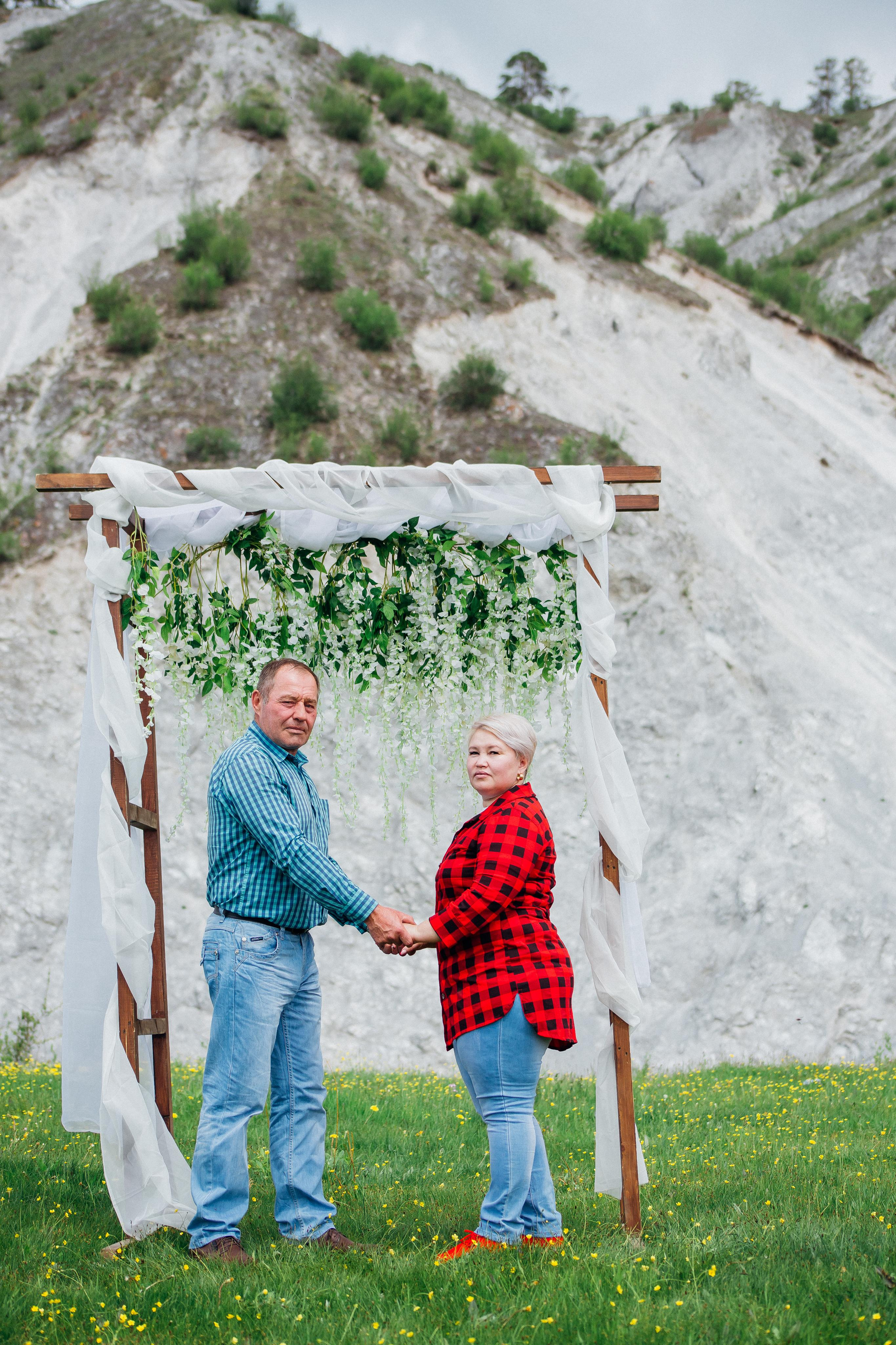 Семейные съемки в с. Багдарин. Июнь 2022. Семейный и детский фотограф в г. Улан-Удэ