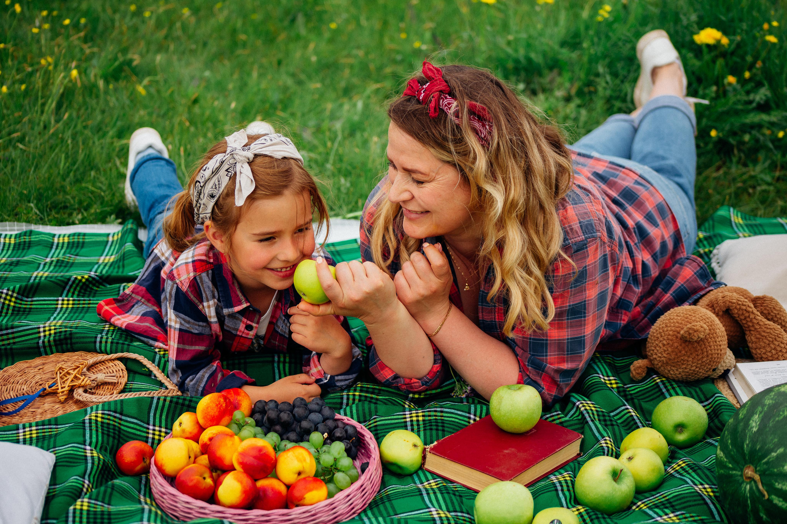 Семейные съемки в с. Багдарин. Июнь 2022. Семейный и детский фотограф в г. Улан-Удэ