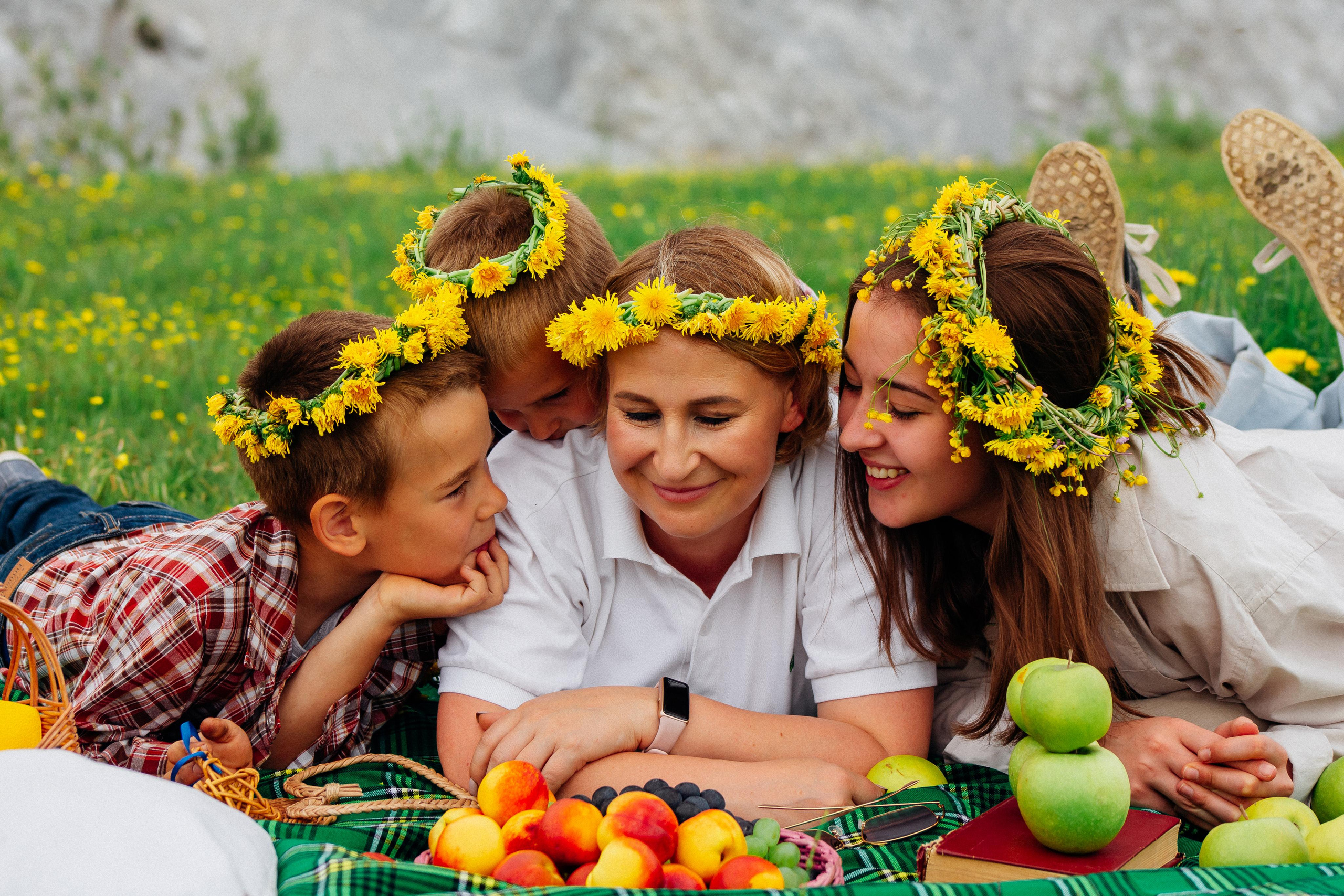Семейные съемки в с. Багдарин. Июнь 2022. Семейный и детский фотограф в г. Улан-Удэ