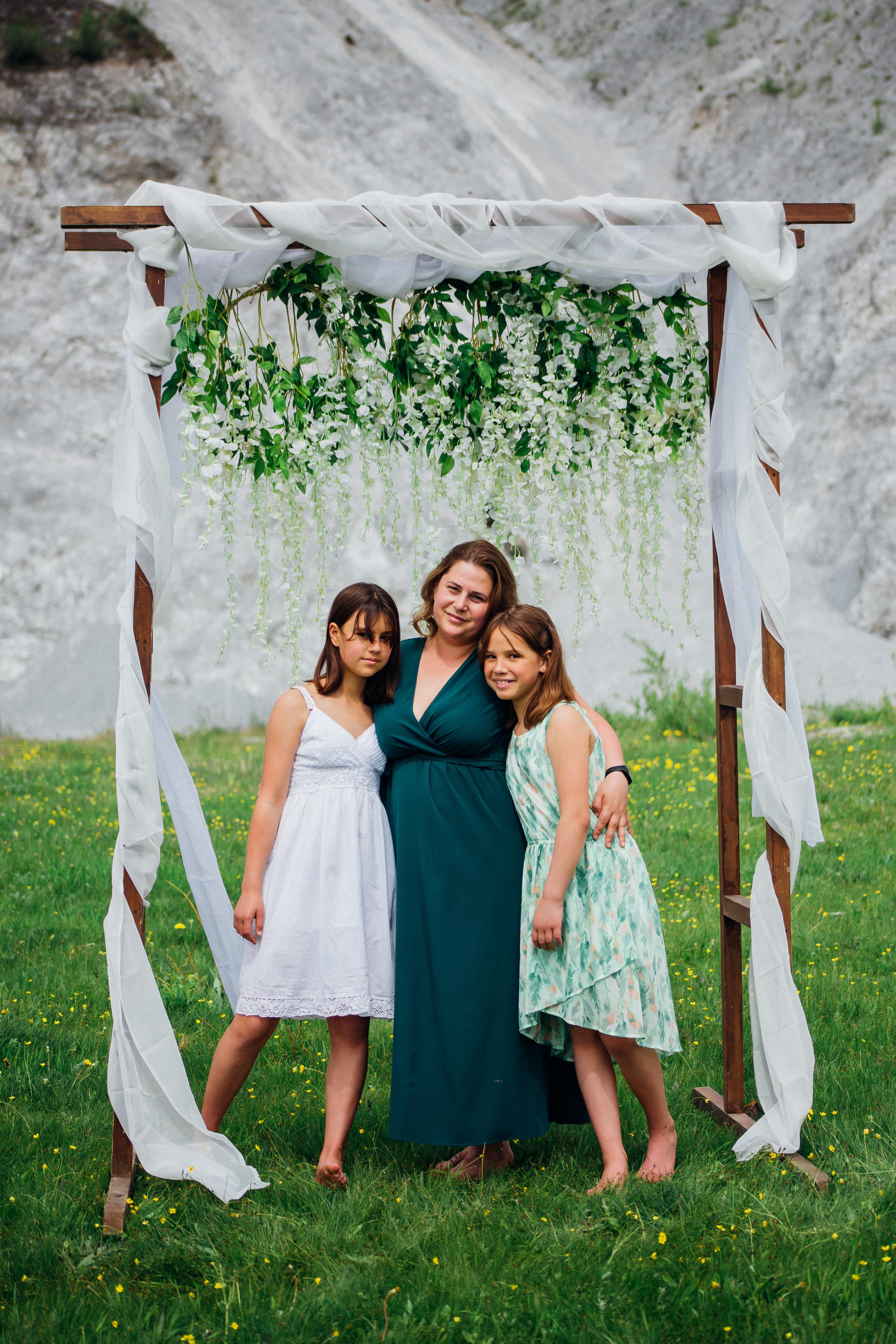 Семейные съемки в с. Багдарин. Июнь 2022. Семейный и детский фотограф в г. Улан-Удэ