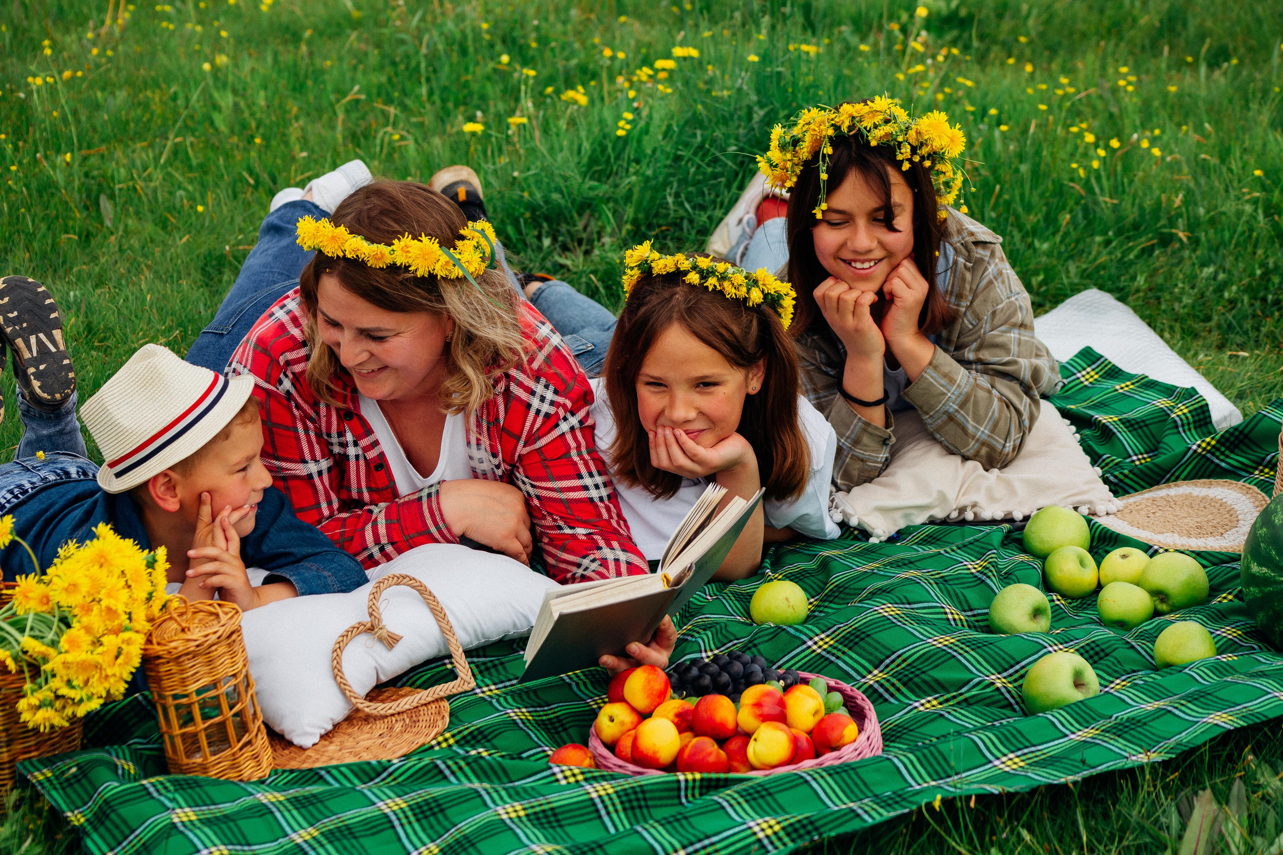 Семейные съемки в с. Багдарин. Июнь 2022. Семейный и детский фотограф в г. Улан-Удэ