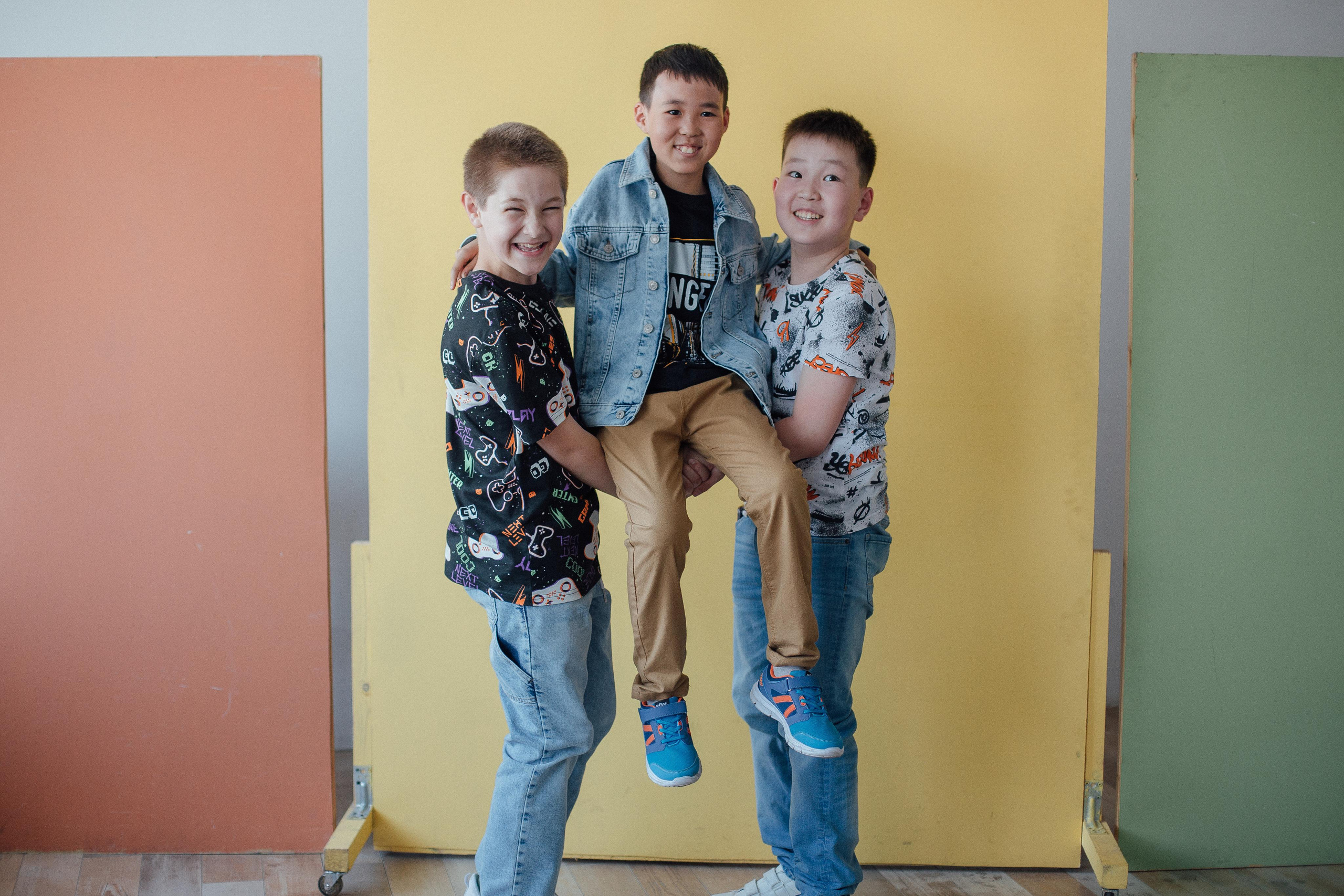 Школьные съемки 2022-2023. Семейный и детский фотограф в г. Улан-Удэ